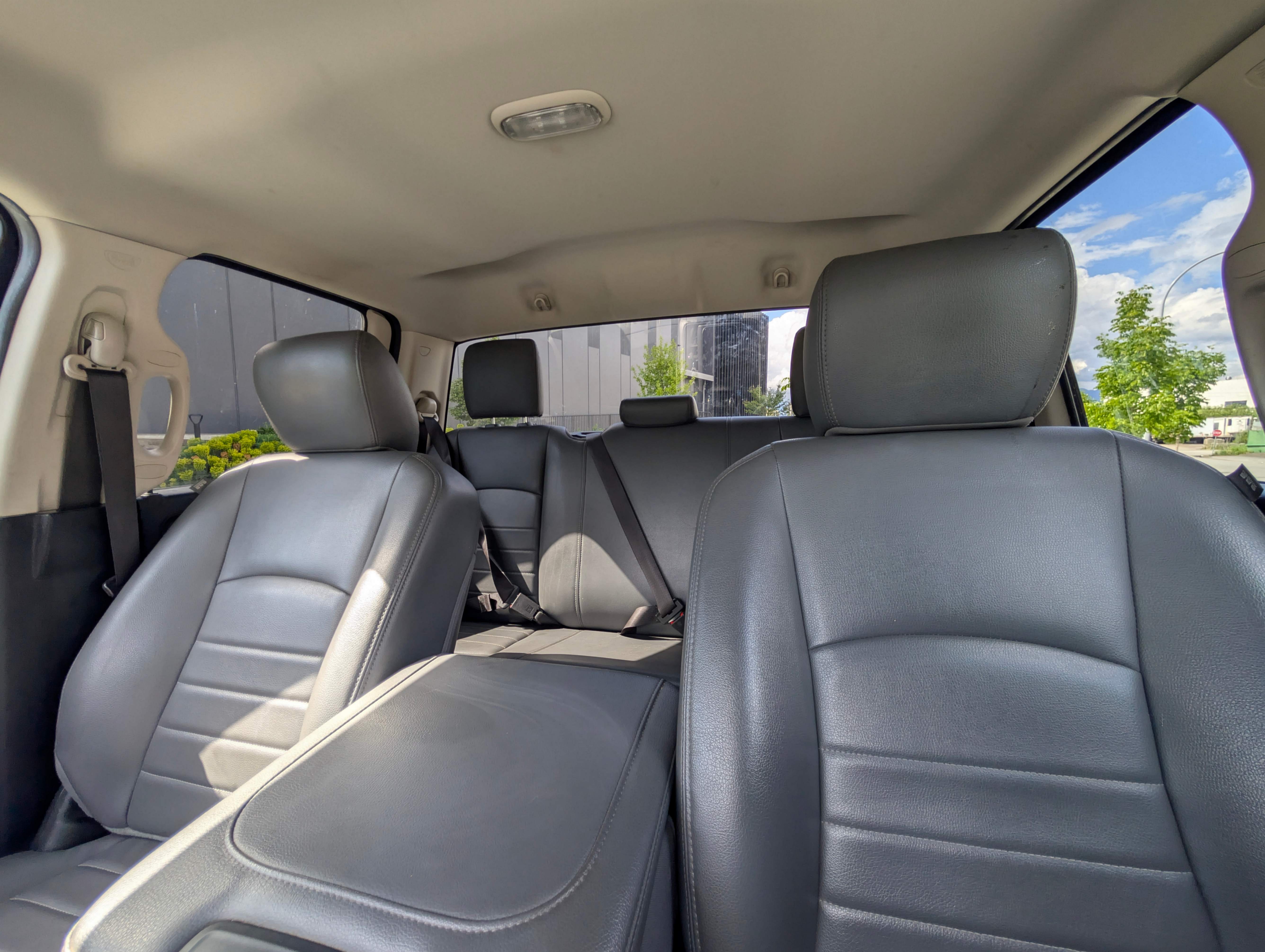 /joemotorltd1/2019-Ram-1500Classic-909272741674428.jpg