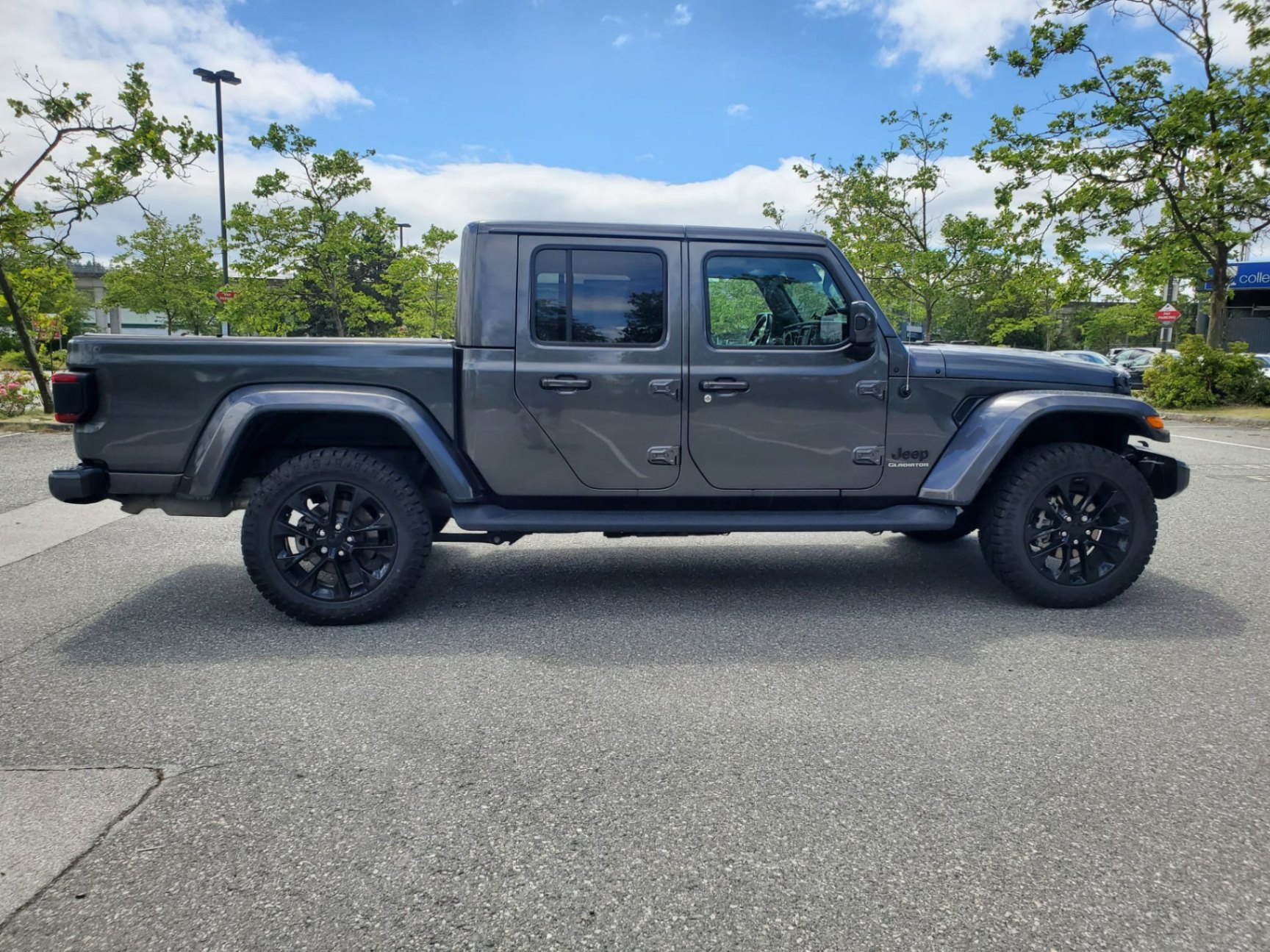/joemotorltd1/2021-Jeep-Gladiator-5771494300377158.jpg