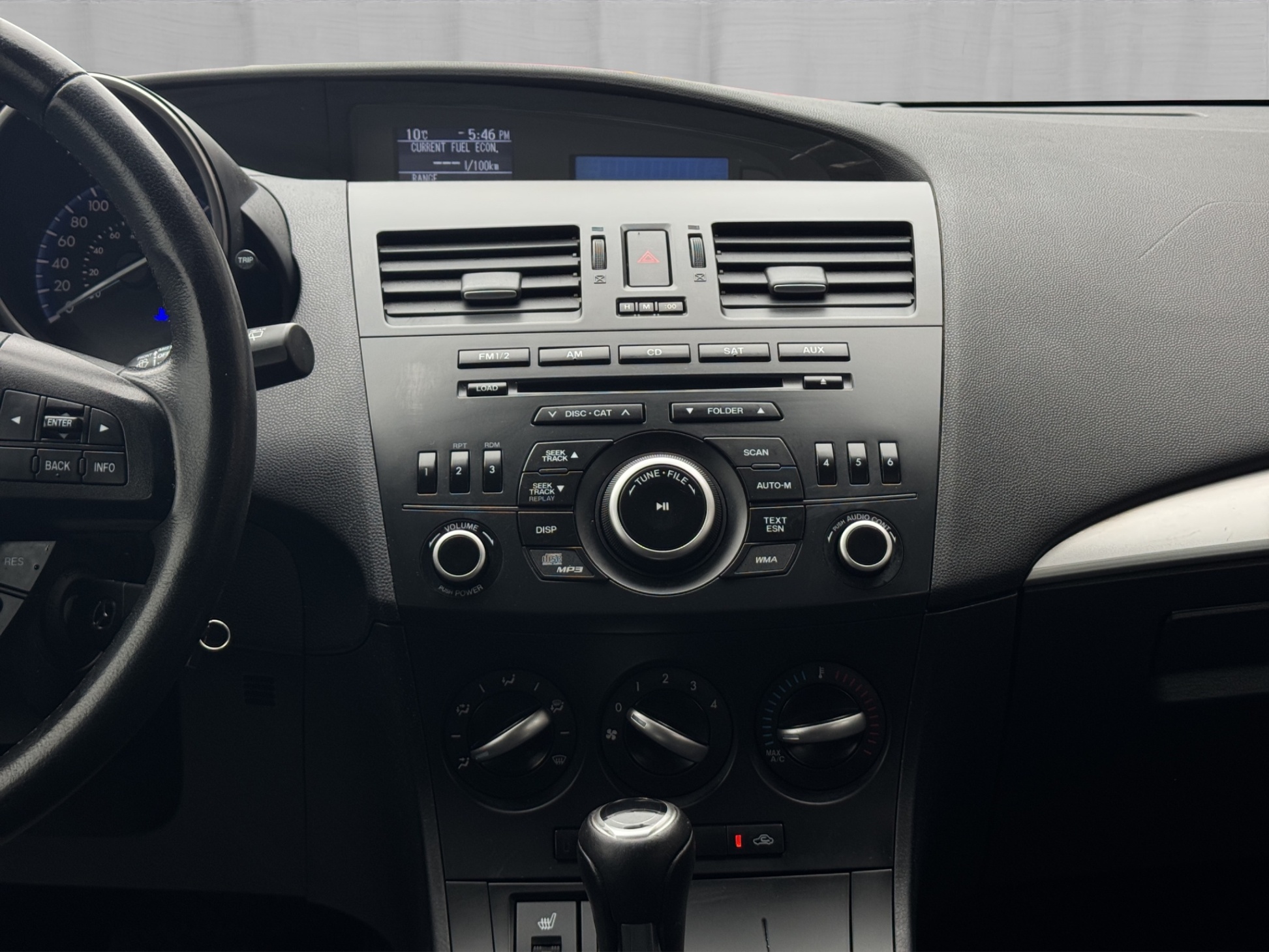 /kingsautoltd/2013-Mazda-Mazda3-14003173615082698.jpg