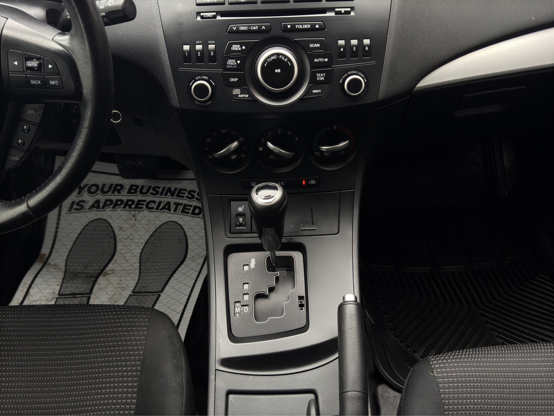 /kingsautoltd/2013-Mazda-Mazda3-8399576748265025.jpg