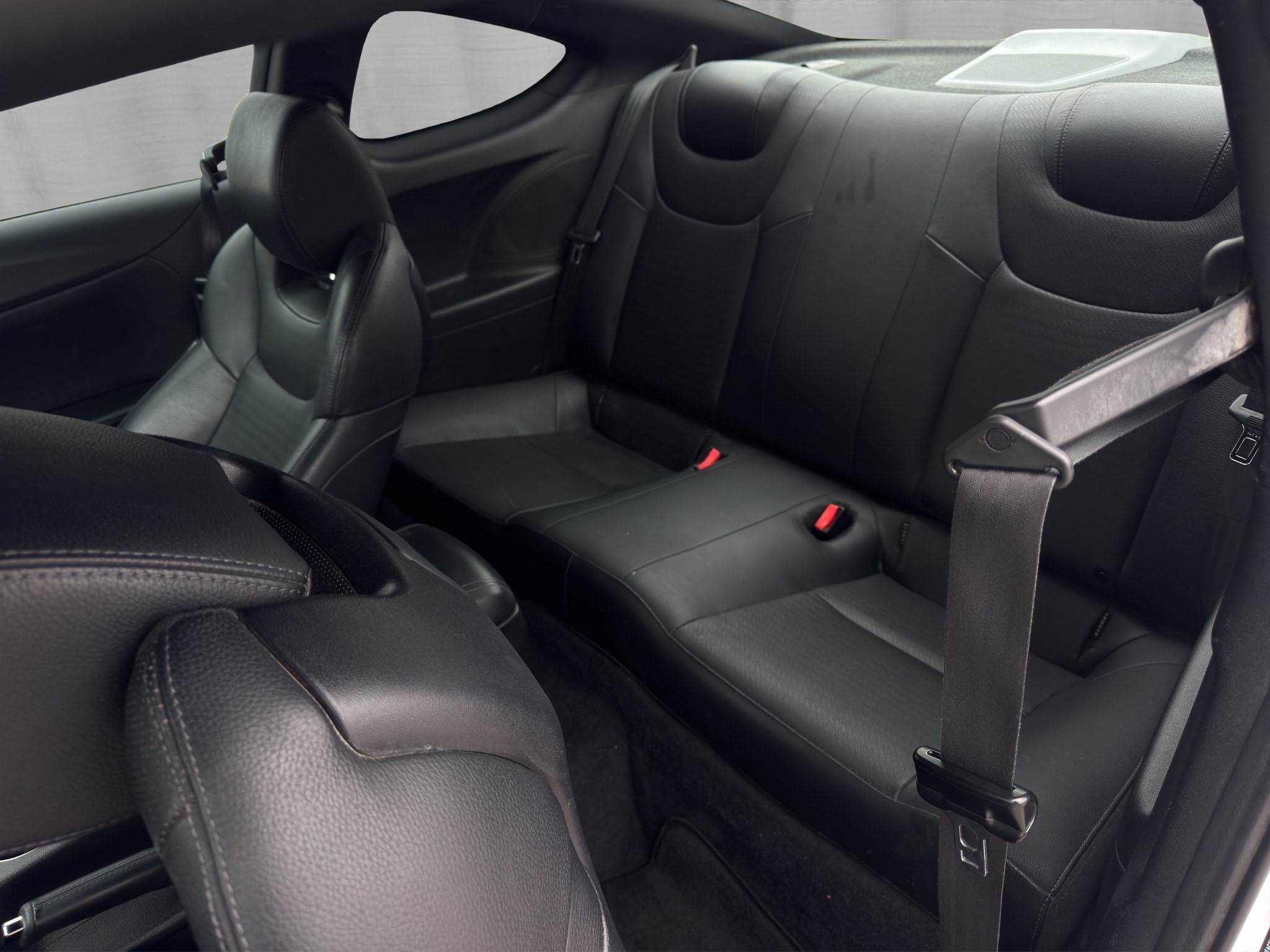 /kingsautoltd/2015-Hyundai-Genesis-4649973220393151.jpg