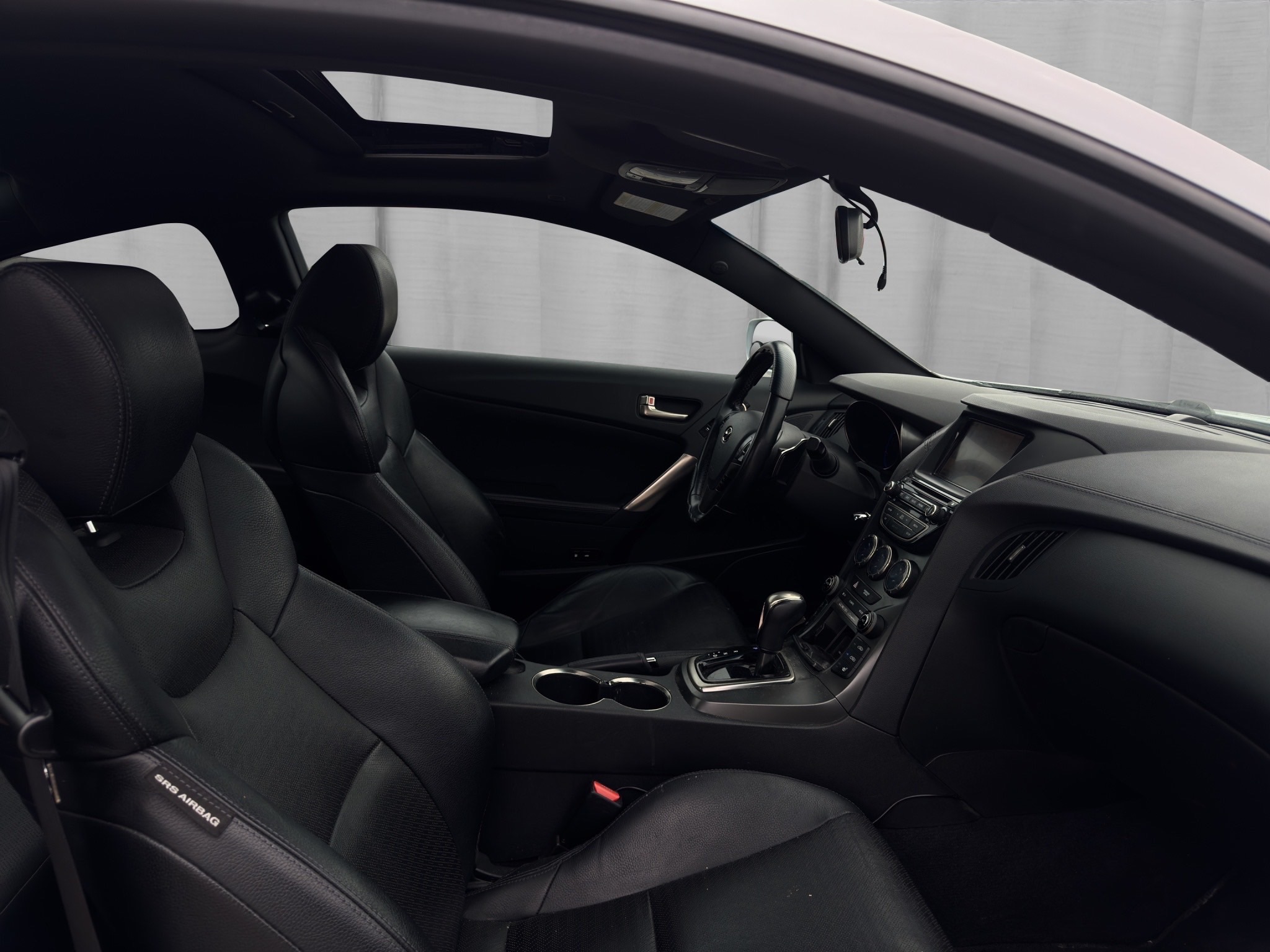/kingsautoltd/2015-Hyundai-Genesis-9096216179500118.jpg