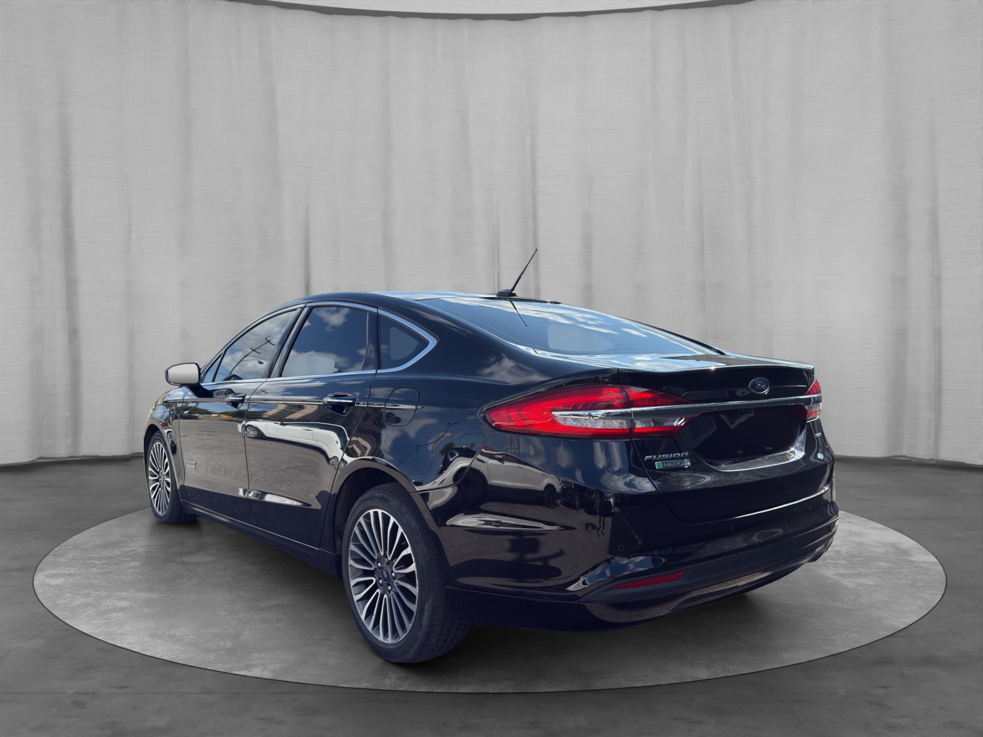 /kingsautoltd/2018-Ford-FusionEnergi-7641651527125874.jpg
