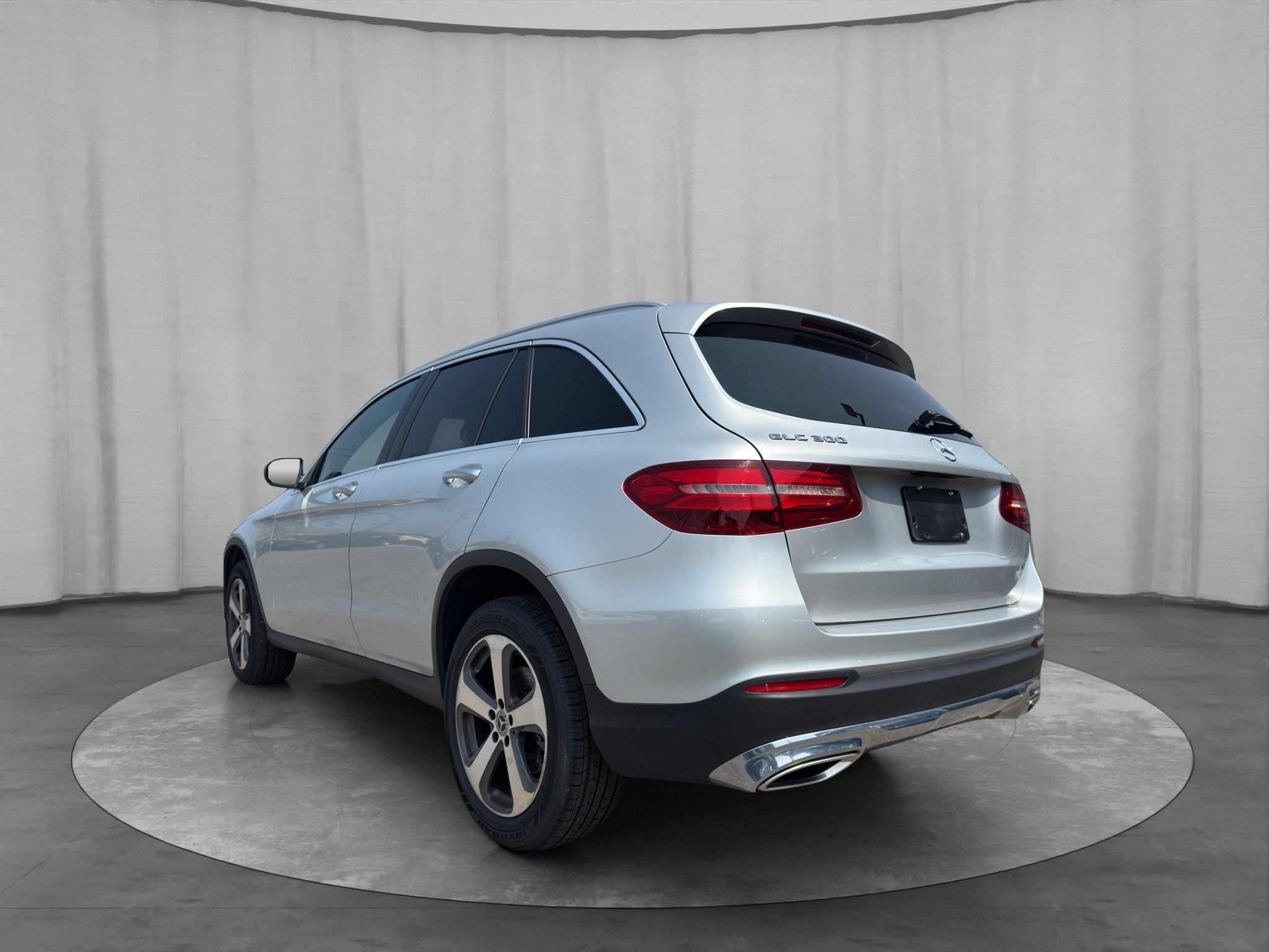 /kingsautoltd/2018-Mercedes-Benz-GLC-Class-2305783484181536.jpg