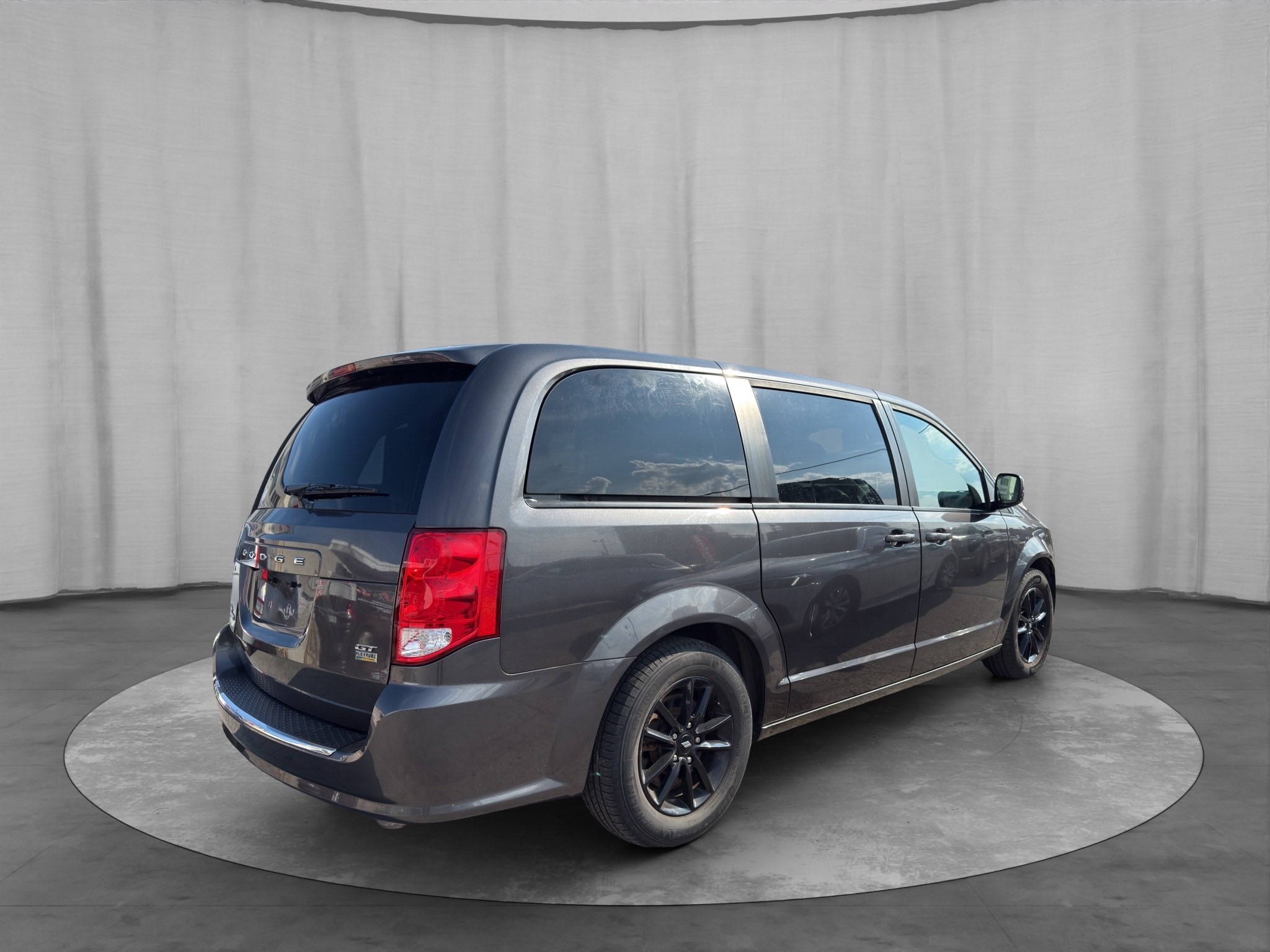 /kingsautoltd/2019-Dodge-GrandCaravan-8379865550074945.jpg