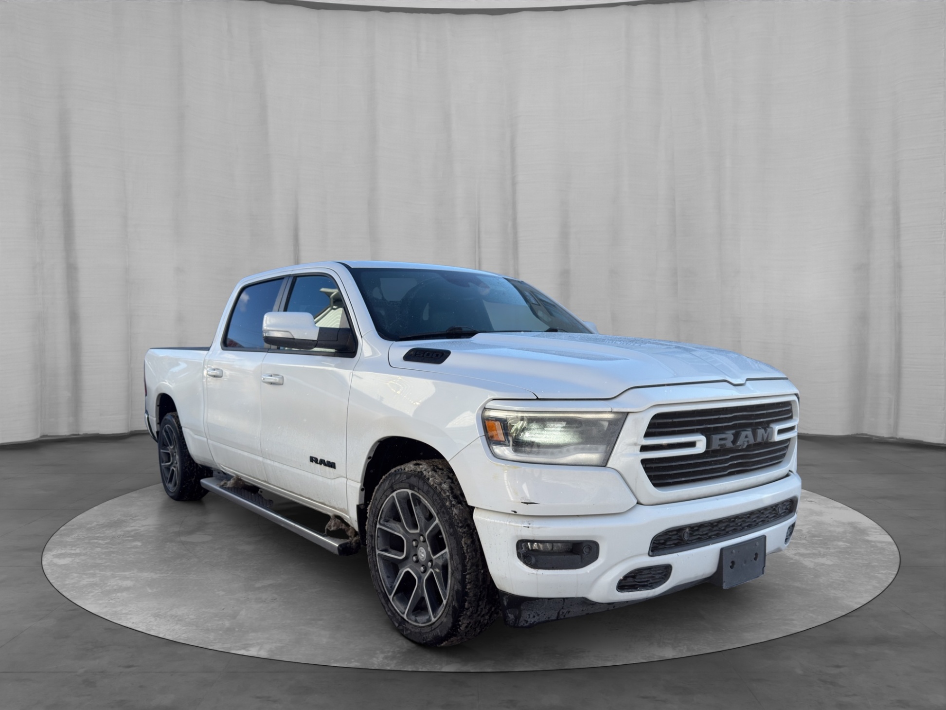 /kingsautoltd/2019-Ram-1500-03861777590167148.jpg