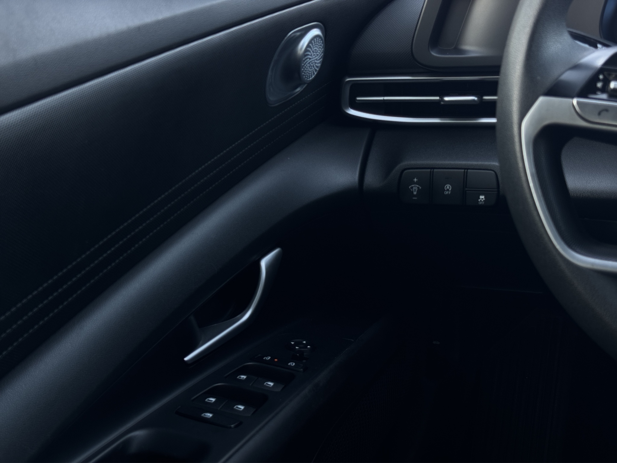 /kingsautoltd/2024-Hyundai-Elantra-26604603570822394.jpg