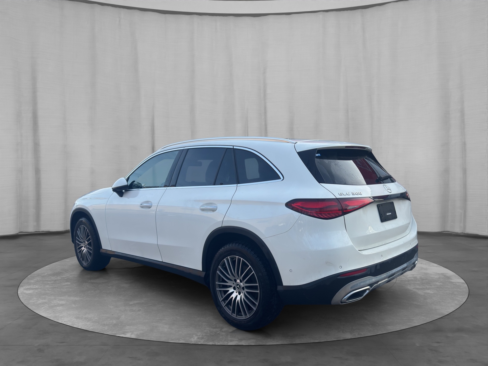 /kingsautoltd/2024-Mercedes-Benz-GLC-Class-3100738751622034.jpg