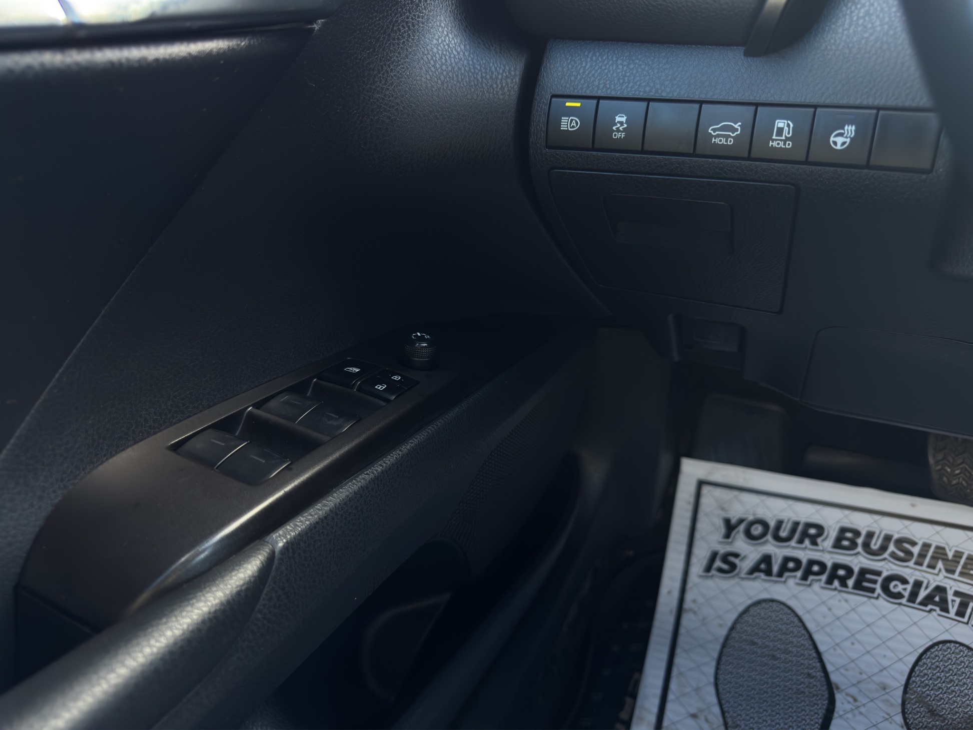 /kingsautoltd/2024-Toyota-Camry-48905017627993264.jpg