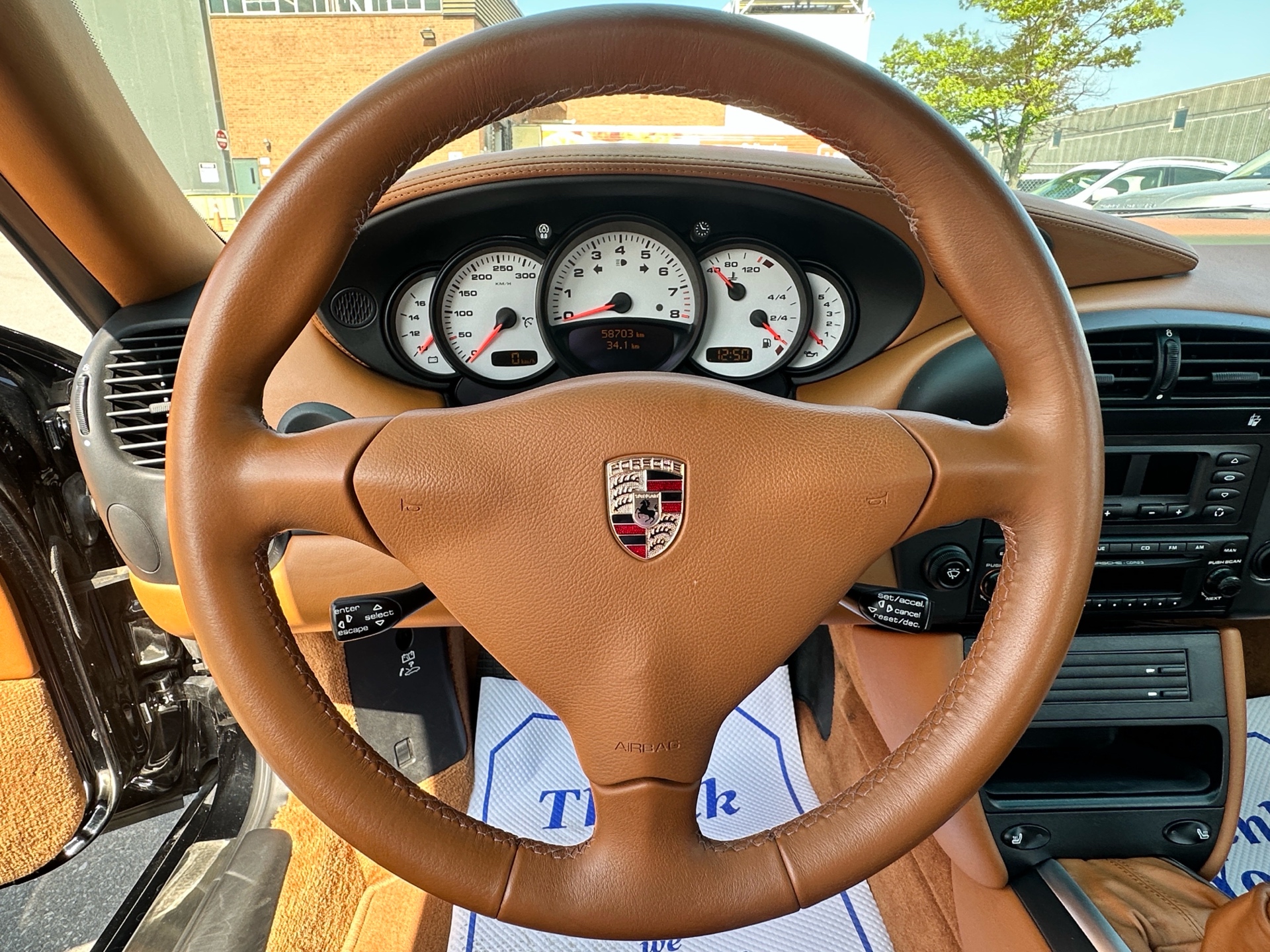 /klautosales/2003-Porsche-911Carrera-6146363161938704.jpg