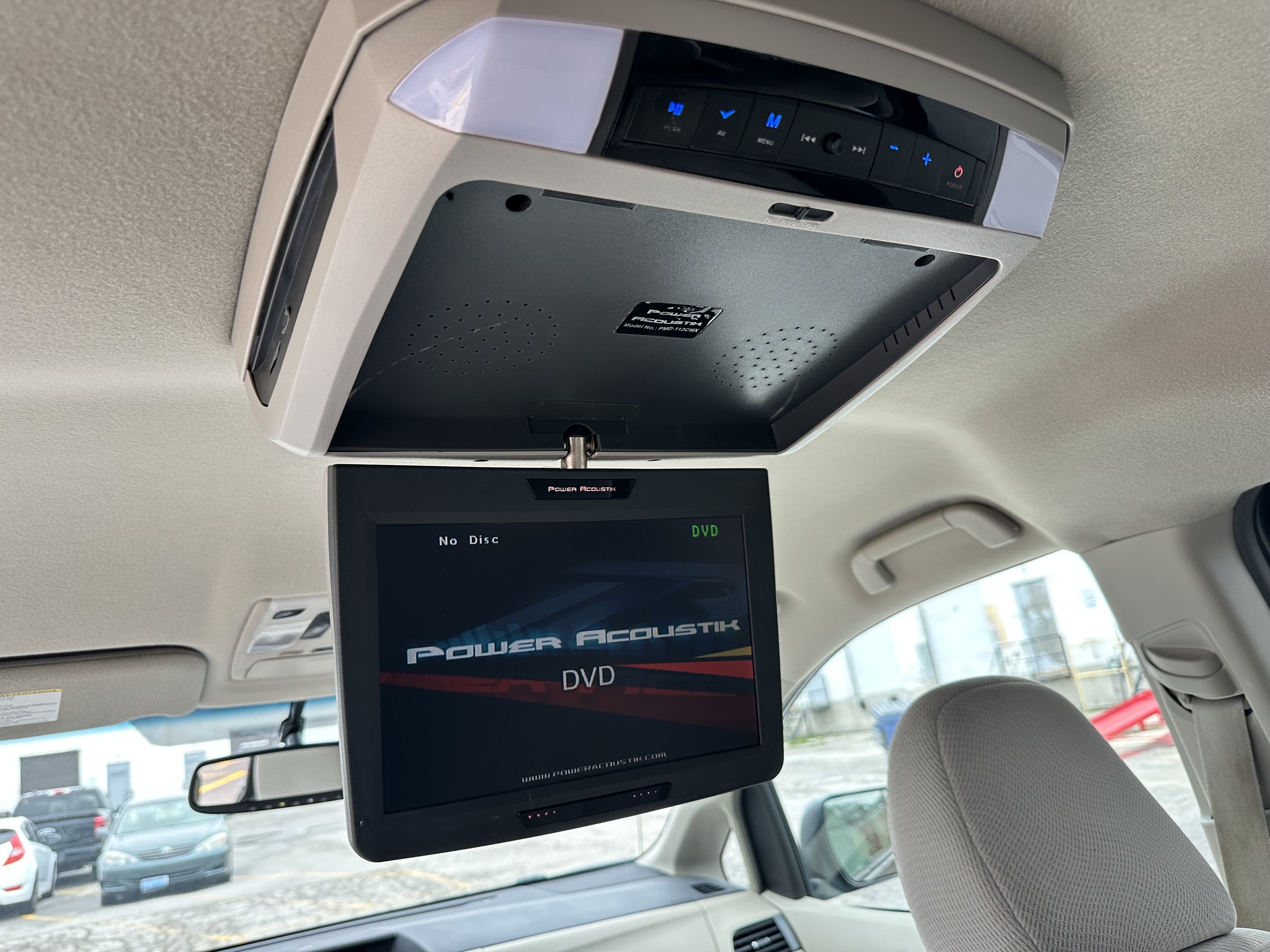 /klautosales/2011-Toyota-Sienna-406923941709078.jpg