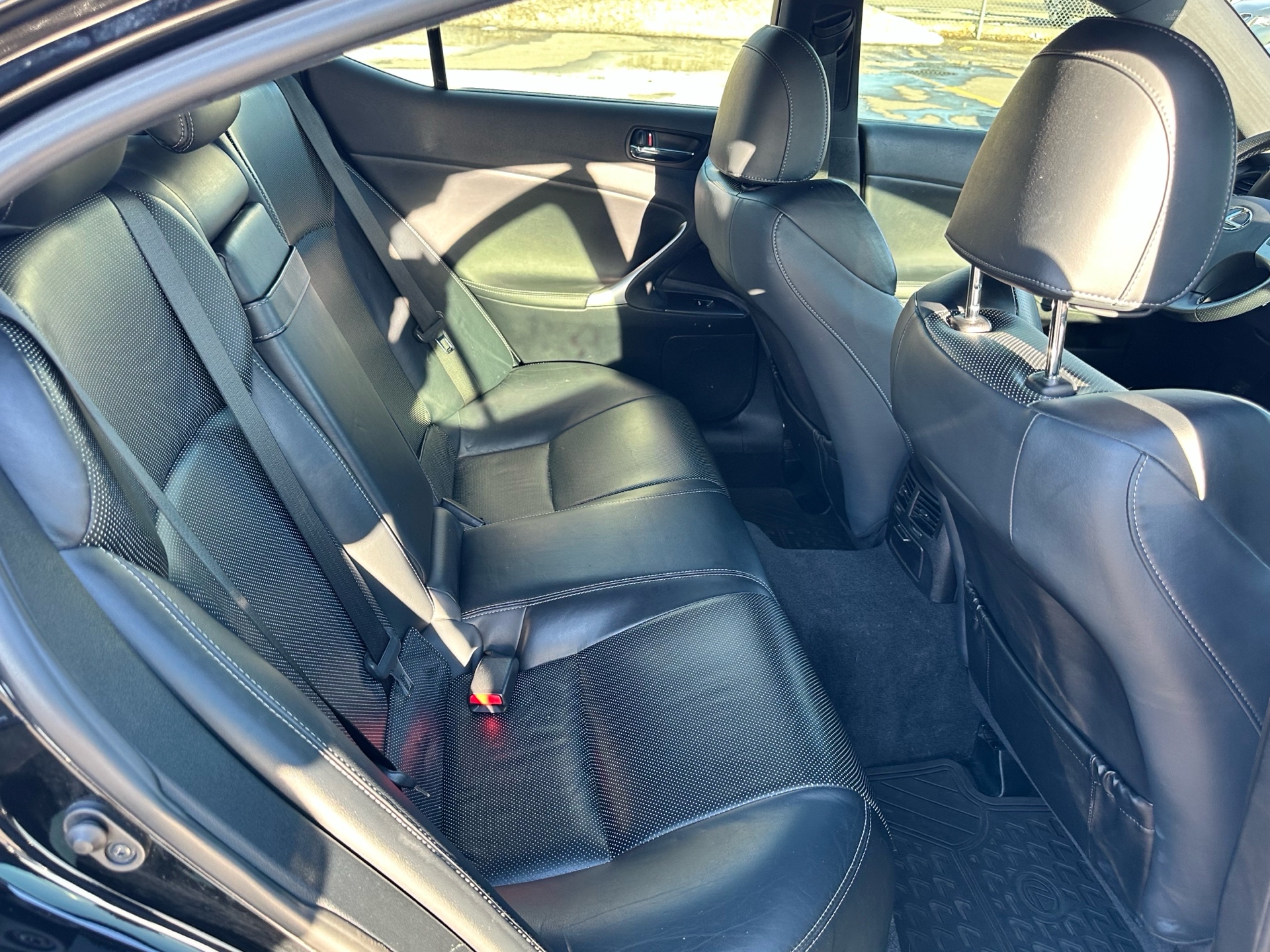 /klautosales/2012-Lexus-IS-7046085146779459.jpg
