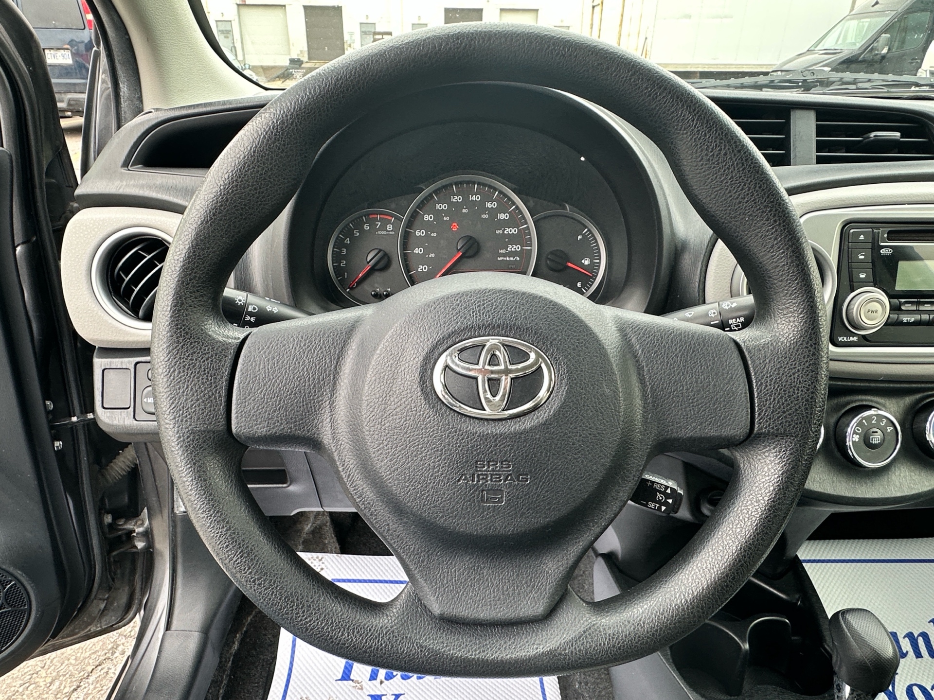 /klautosales/2012-Toyota-Yaris-0677854420740609.jpg