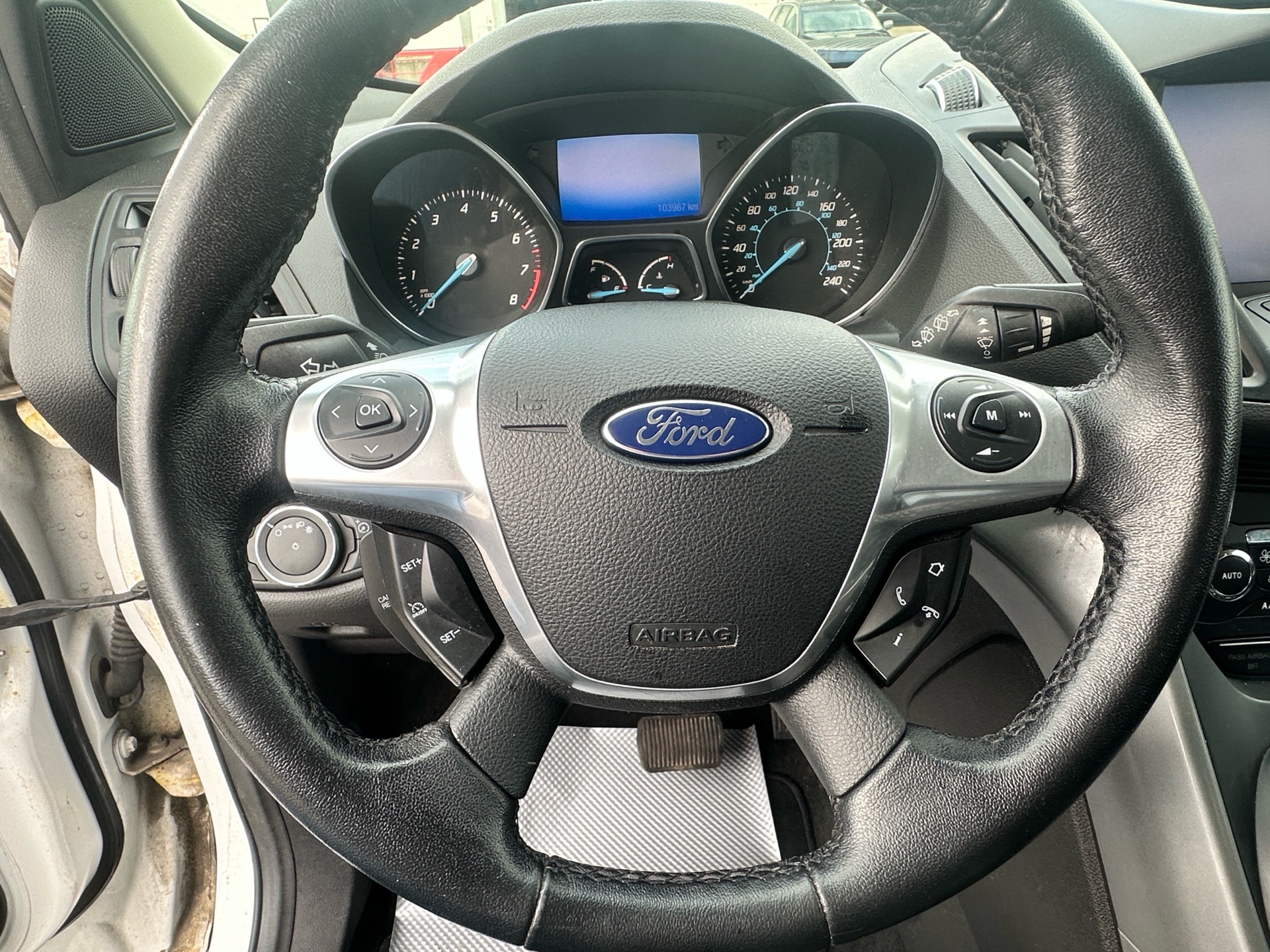 /klautosales/2013-Ford-Escape-6799665173485481.jpg