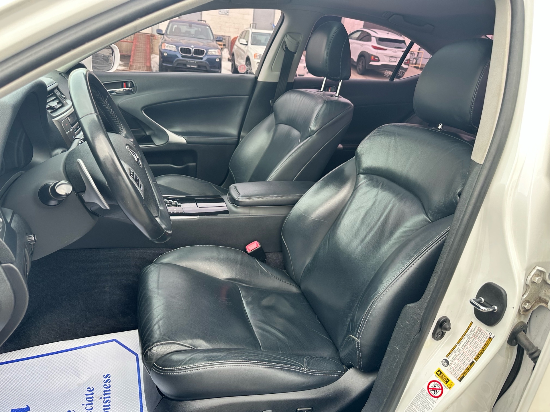 /klautosales/2013-Lexus-IS-016121155863209946.jpg