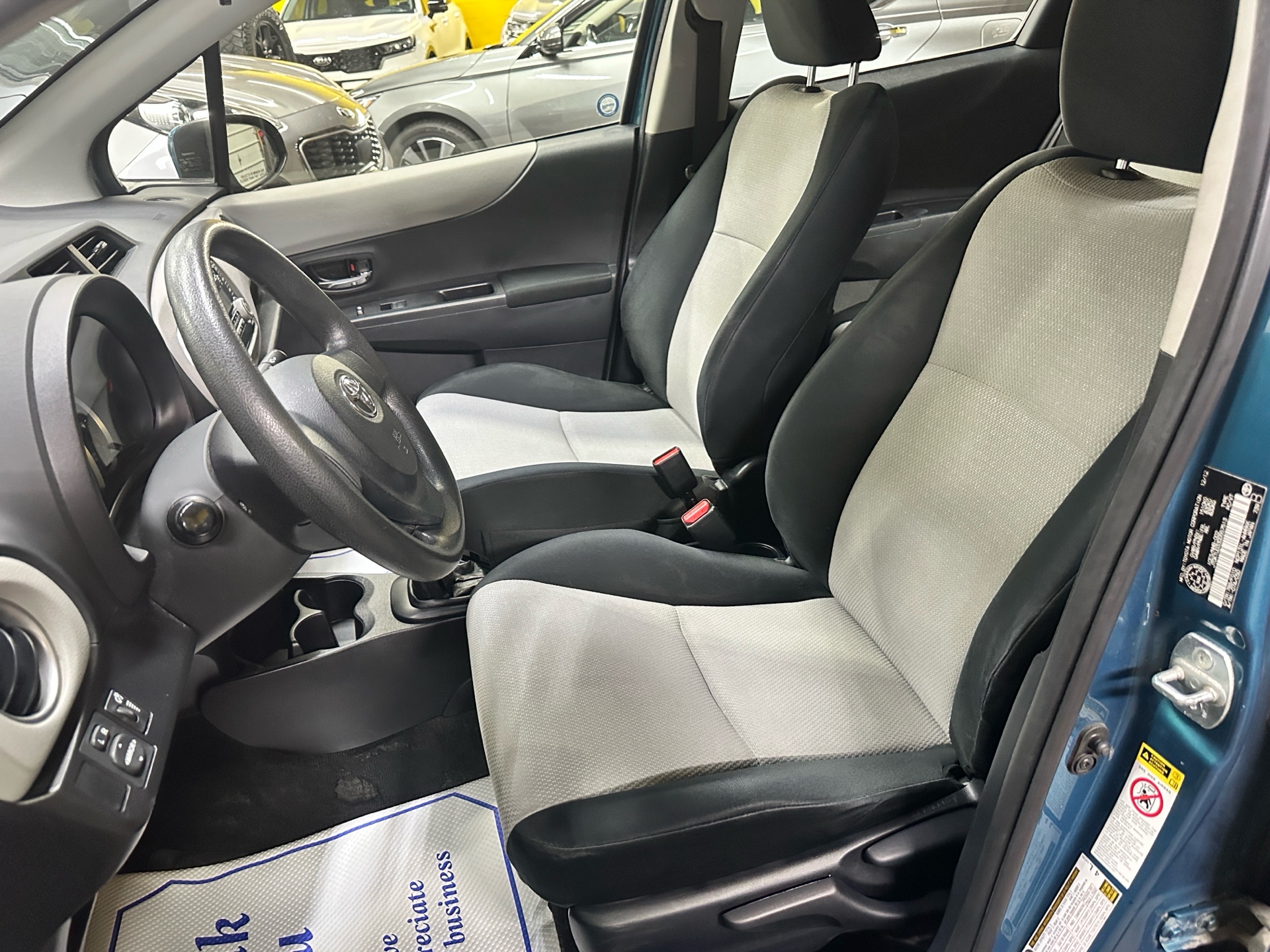 /klautosales/2013-Toyota-Yaris-06631346256222526.jpg