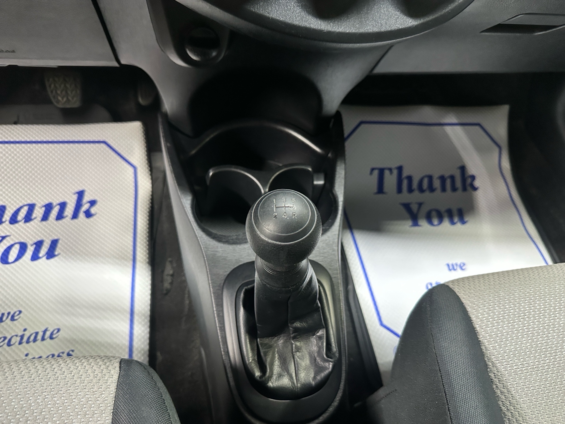/klautosales/2013-Toyota-Yaris-16216253352214638.jpg