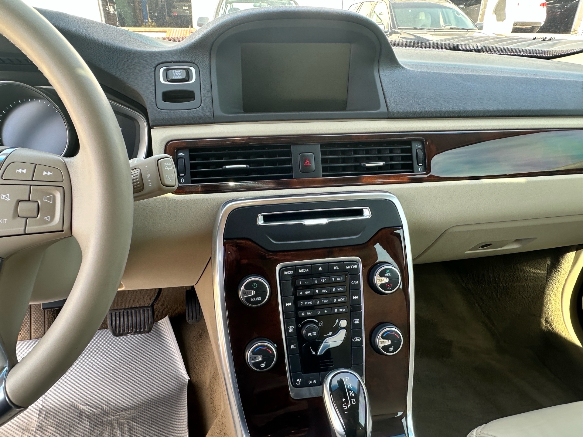 /klautosales/2014-Volvo-XC70-8619046443261511.jpg