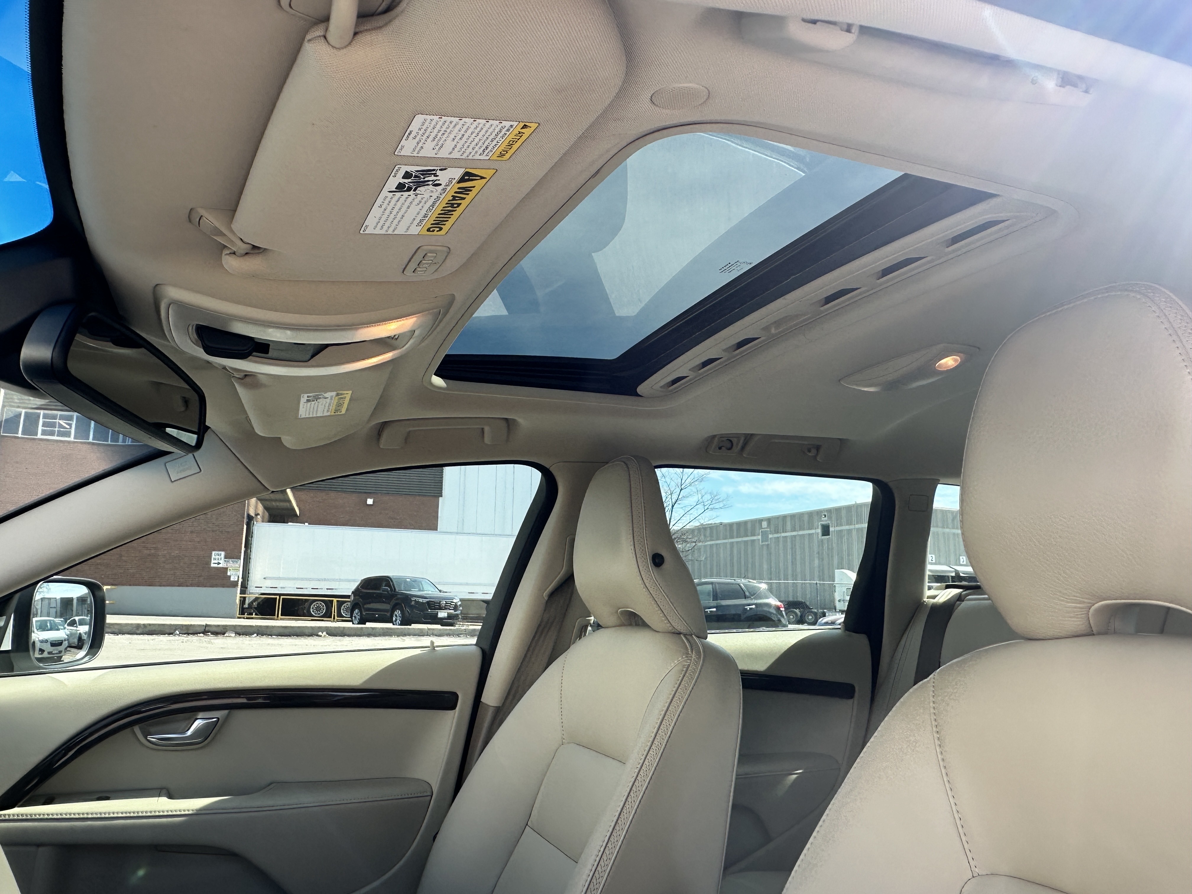 /klautosales/2014-Volvo-XC70-9671323746255545.jpg