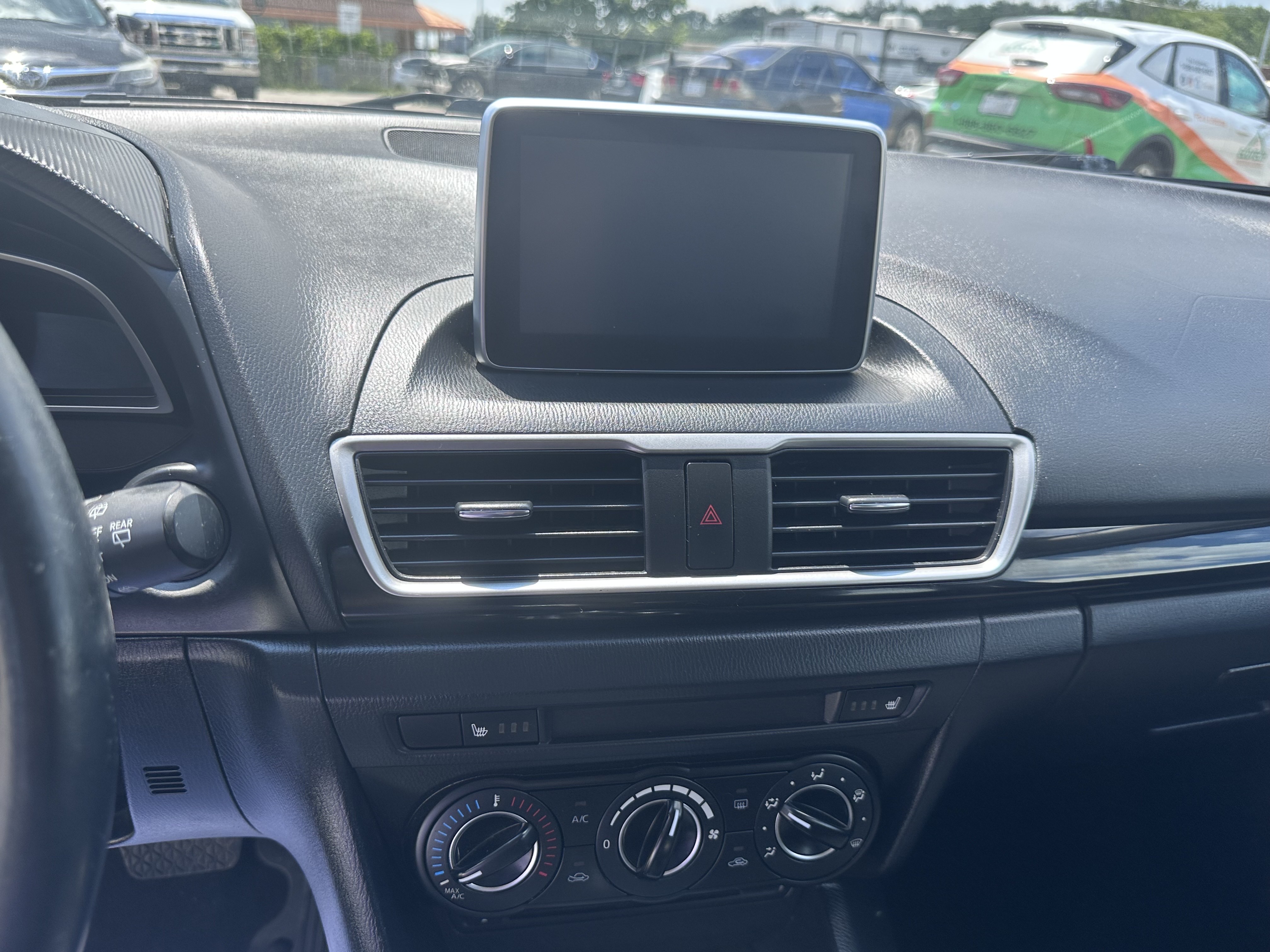 /klautosales/2015-Mazda-Mazda3-13104539252704672.jpg
