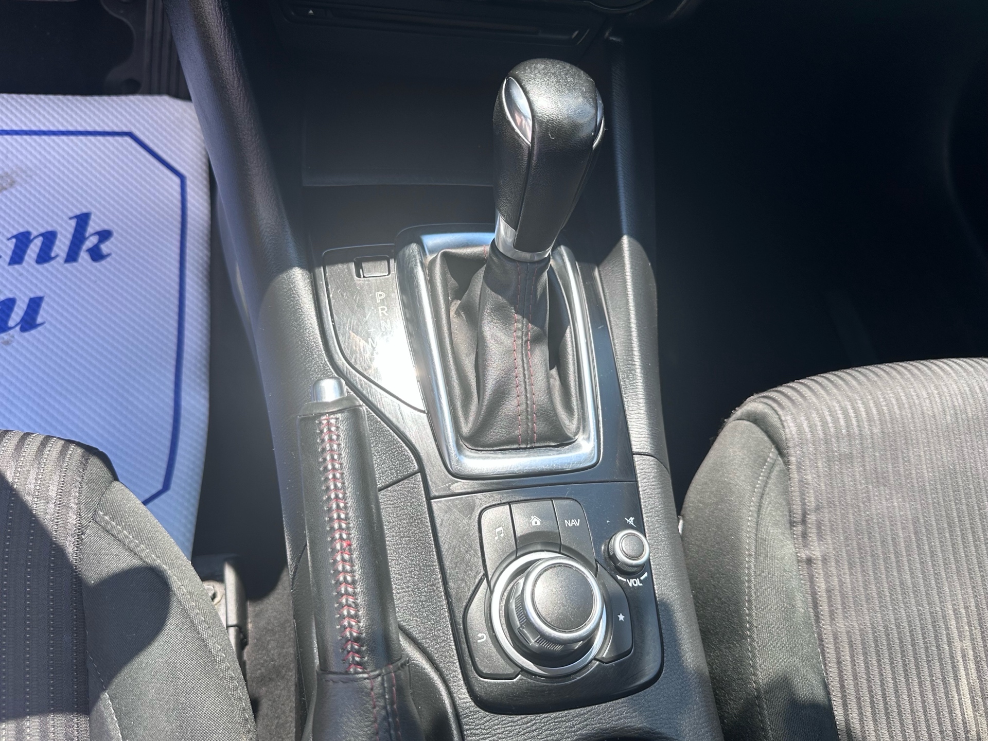/klautosales/2015-Mazda-Mazda3-45527888499226954.jpg