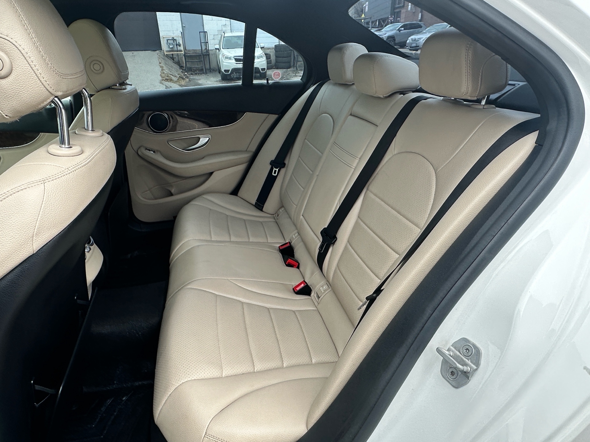 /klautosales/2015-Mercedes-Benz-C-Class-6854565962096608.jpg