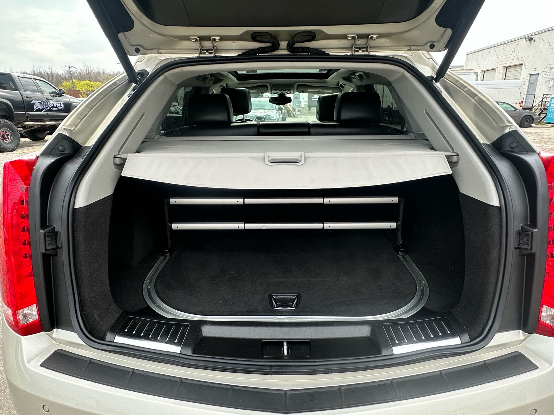 /klautosales/2016-Cadillac-SRX-5486199905281519.jpg