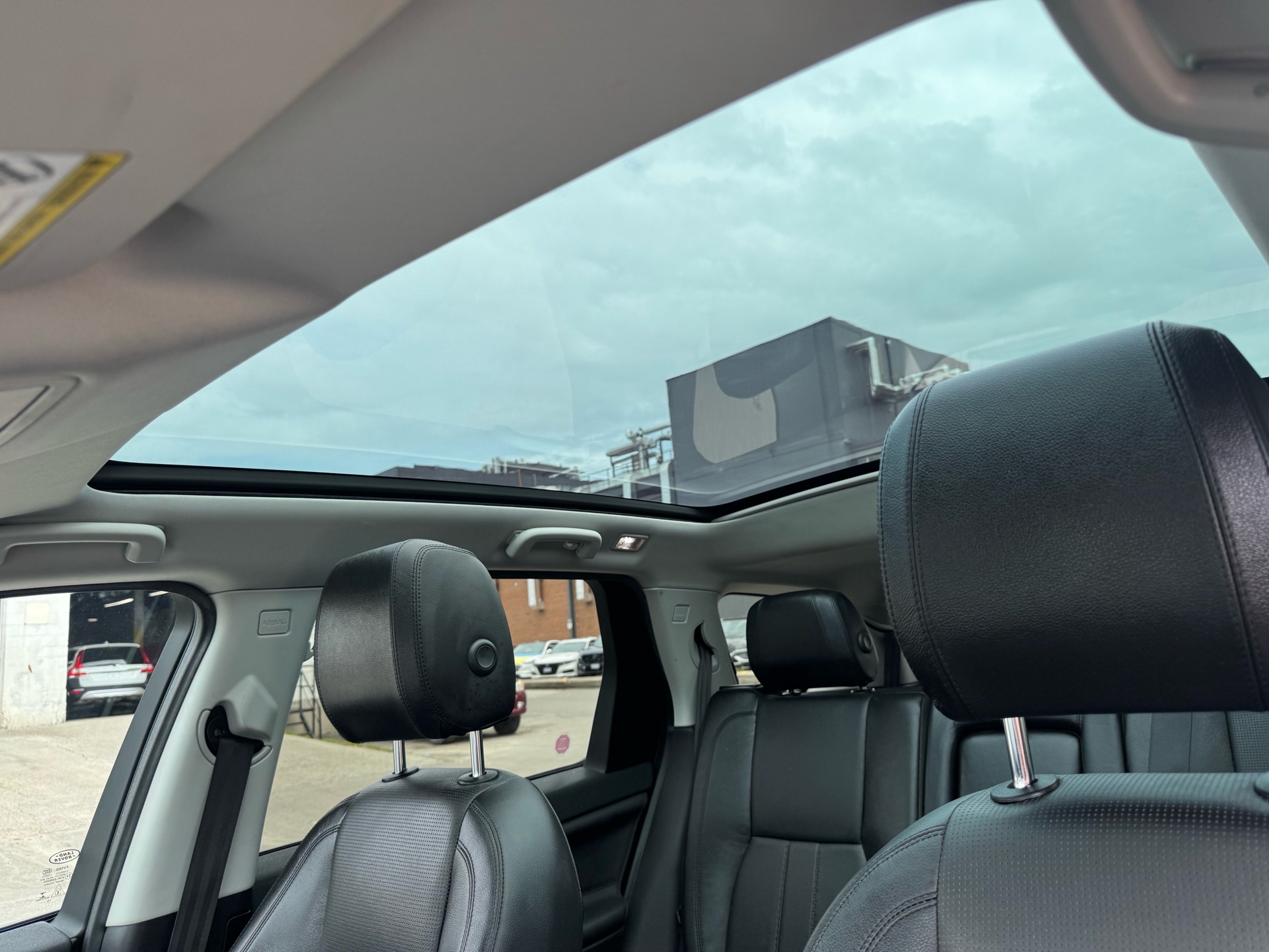 /klautosales/2016-LandRover-DiscoverySport-9484865461466063.jpg