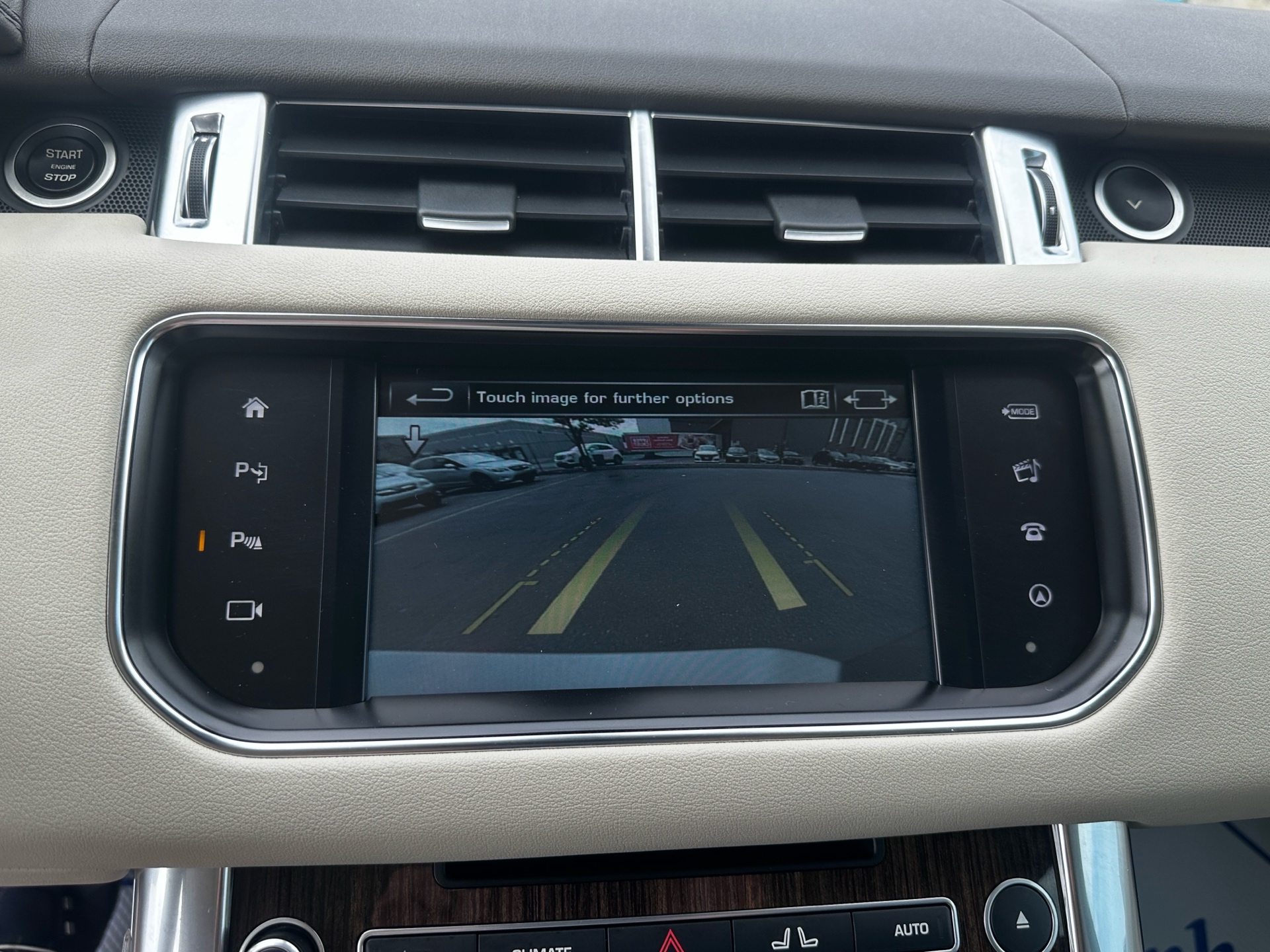 /klautosales/2016-LandRover-RangeRover-9093747359521682.jpg