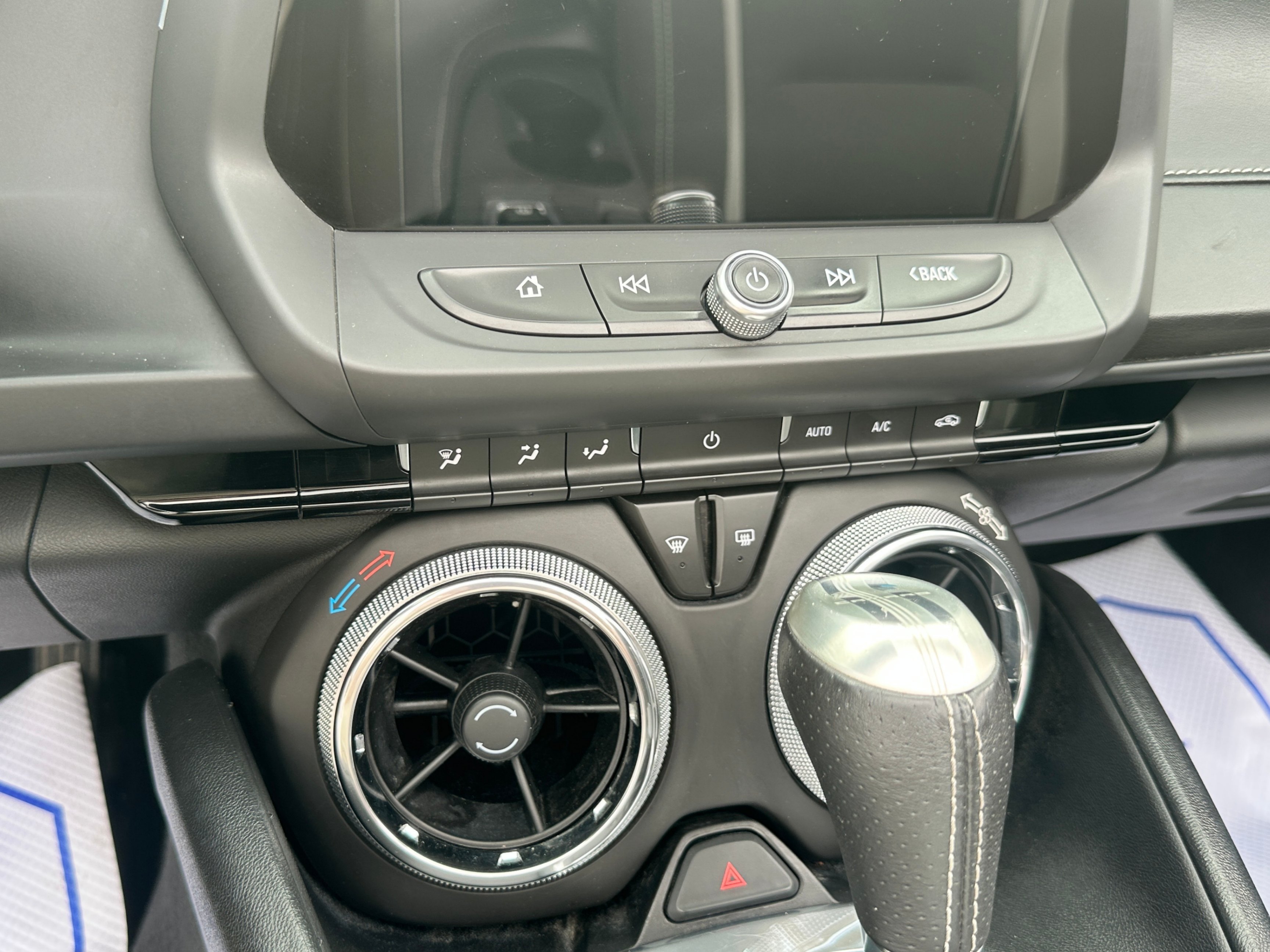 /klautosales/2017-Chevrolet-Camaro-42352010942616314.jpg