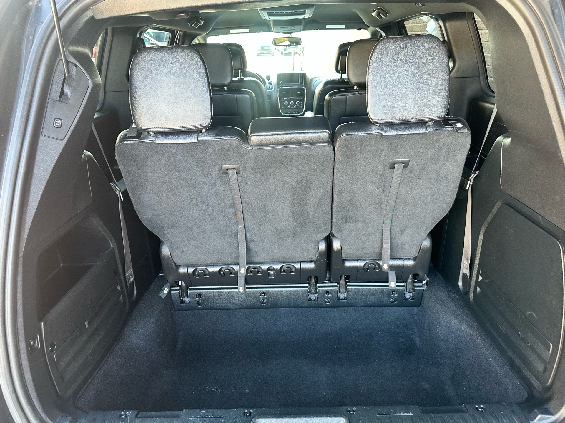 /klautosales/2017-Dodge-GrandCara-6283167827264007.jpg