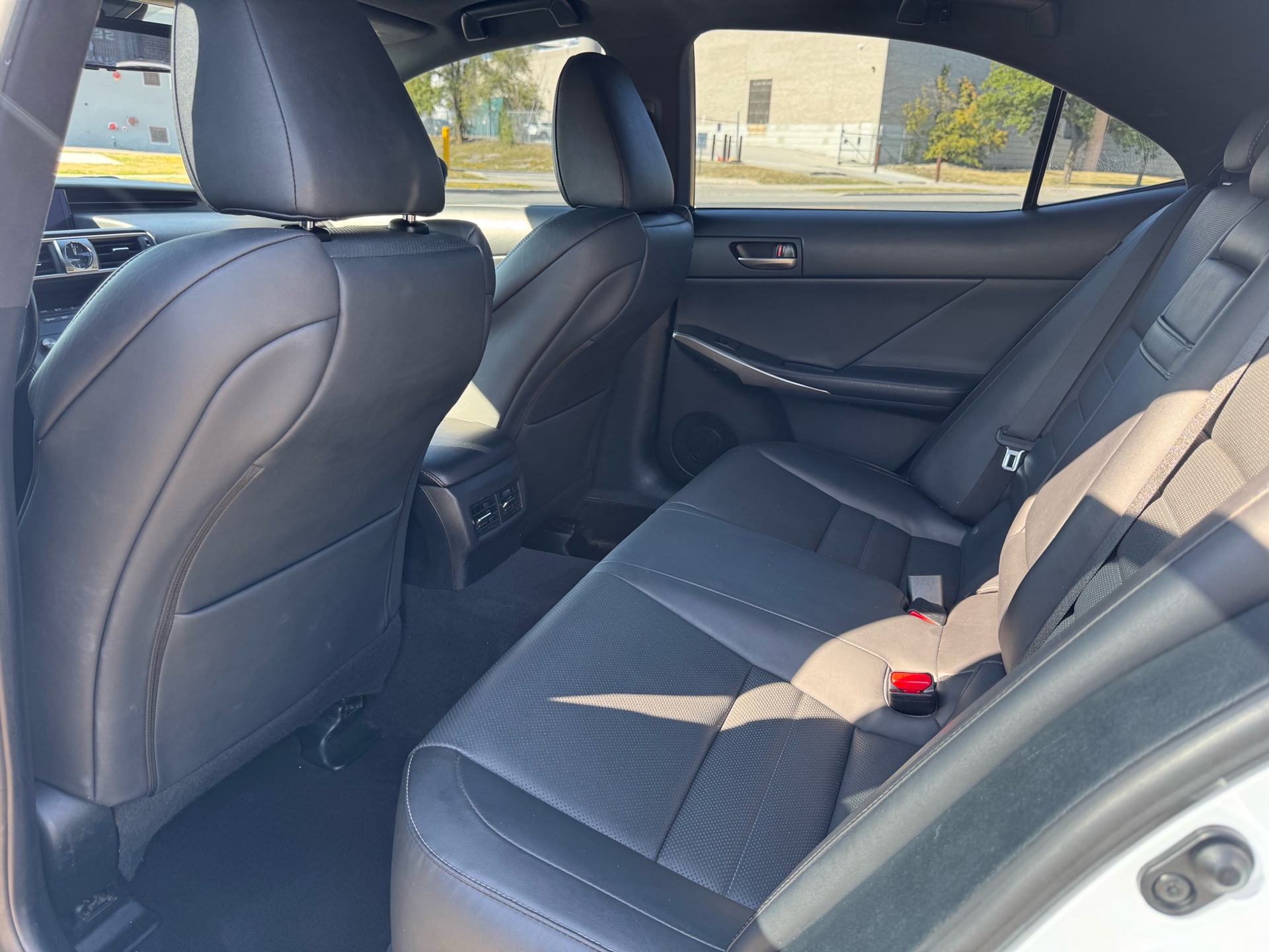 /klautosales/2017-Lexus-IS300-9173532835776625.jpg
