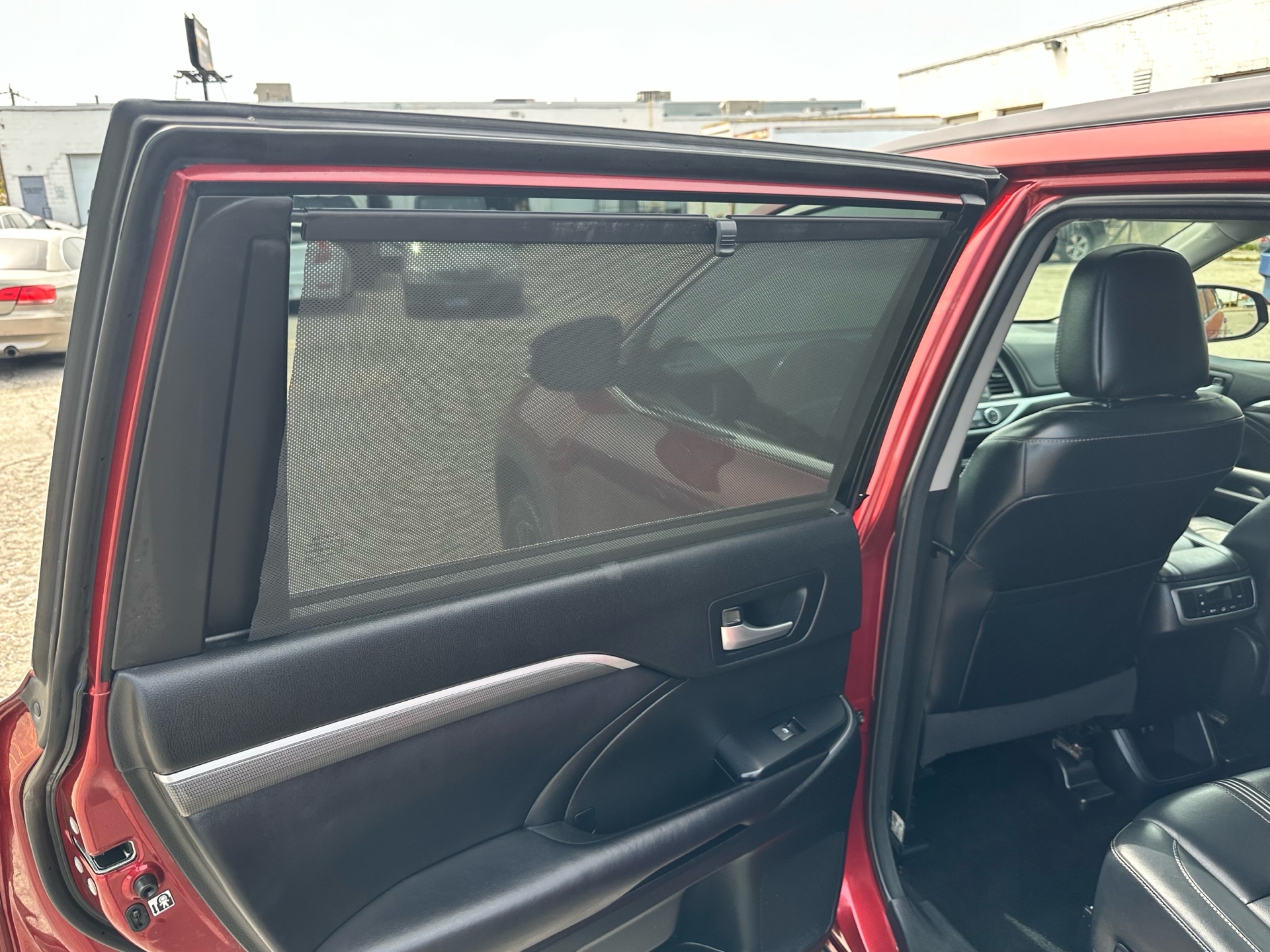 /klautosales/2017-Toyota-Highlander-6452959240064109.jpg