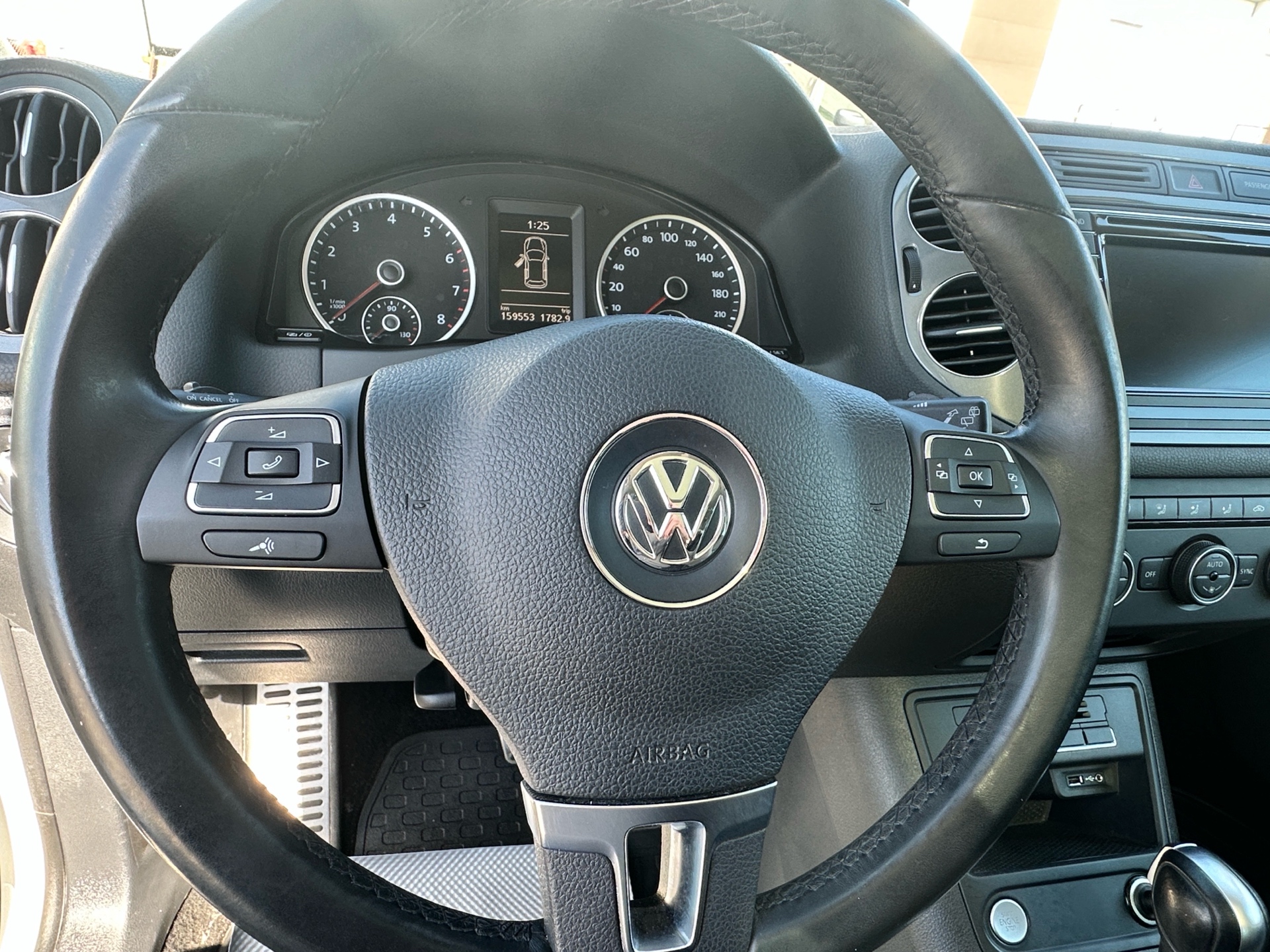 /klautosales/2017-Volkswagen-Tiguan-8493131089415176.jpg