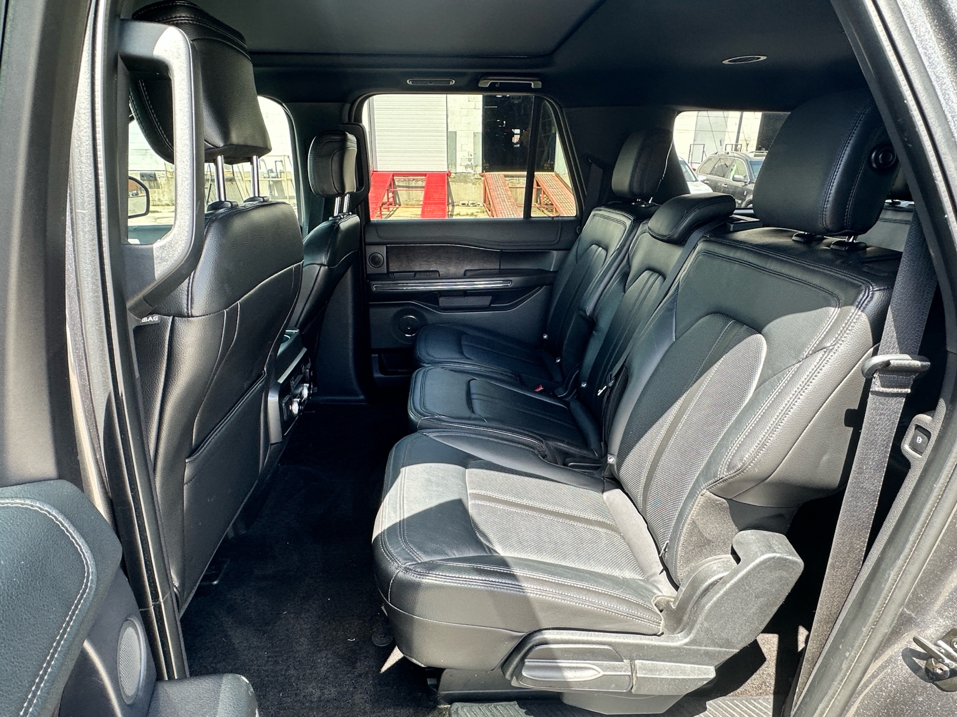 /klautosales/2018-Ford-Expedition-0634419676638831.jpg
