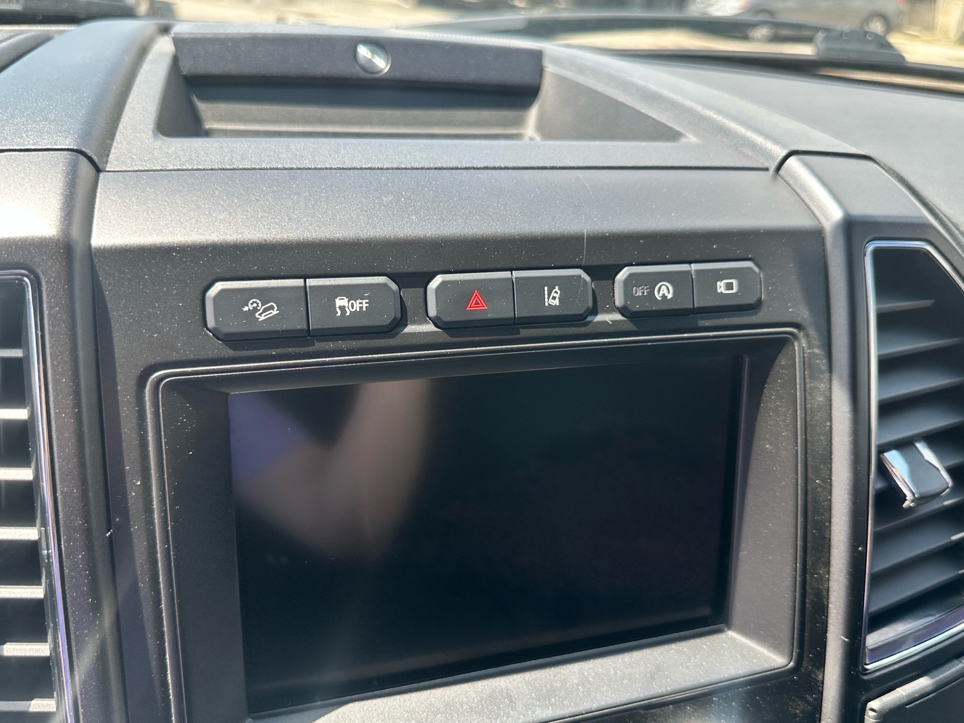 /klautosales/2018-Ford-Expedition-8624343870099747.jpg