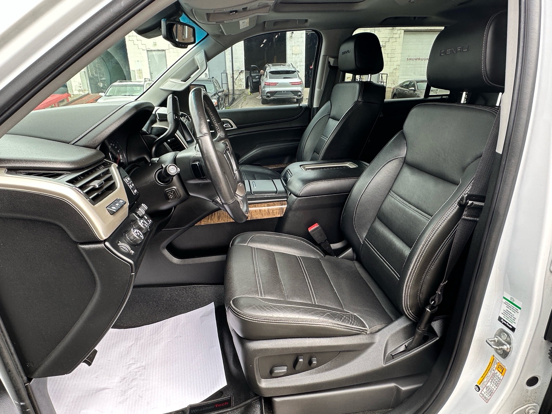 /klautosales/2018-GMC-Yukon-975593987005728.jpg
