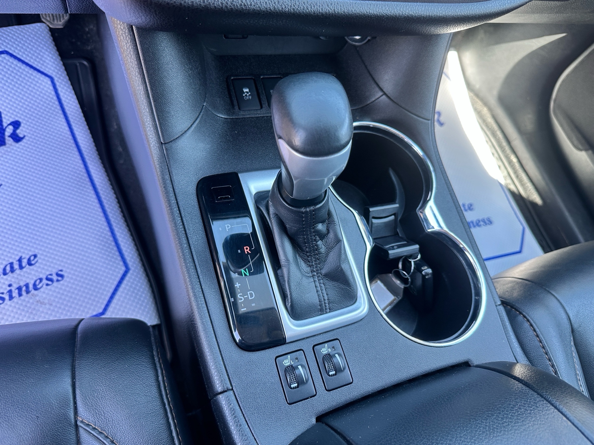 /klautosales/2018-Toyota-Highlander-2877493757628604.jpg