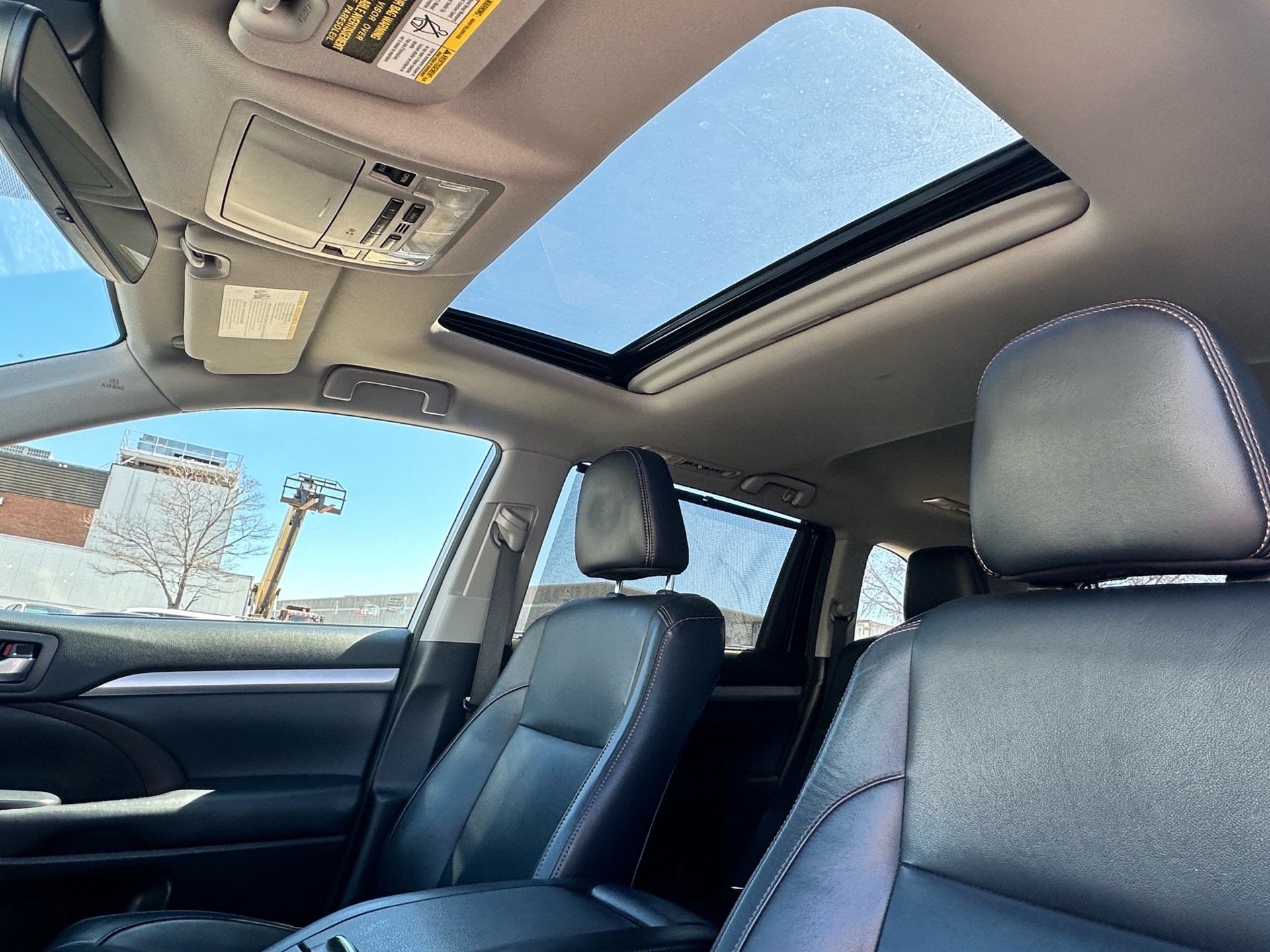 /klautosales/2018-Toyota-Highlander-38236692037958697.jpg