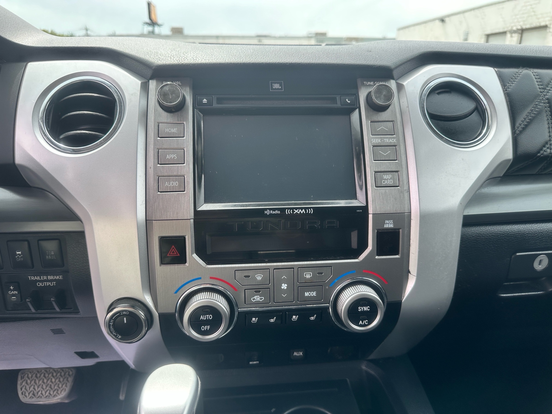/klautosales/2018-Toyota-Tundra-2598775509159521.jpg