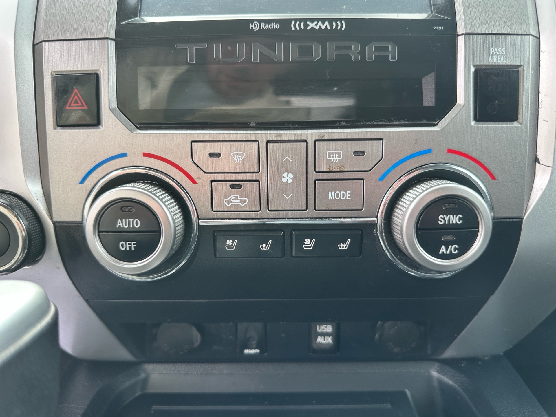 /klautosales/2018-Toyota-Tundra-3421671980844585.jpg
