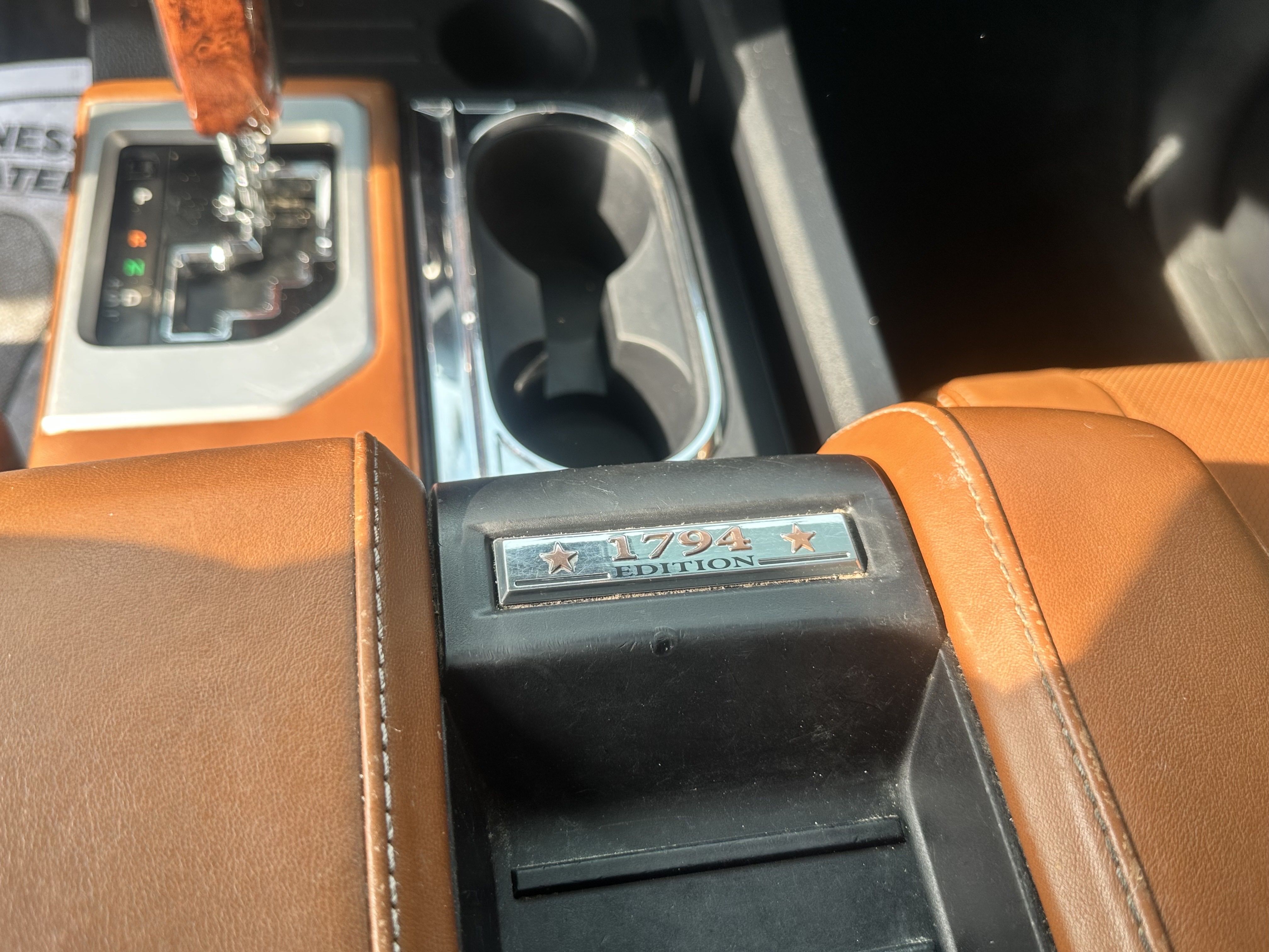 /klautosales/2018-Toyota-Tundra-9036527153483565.jpg