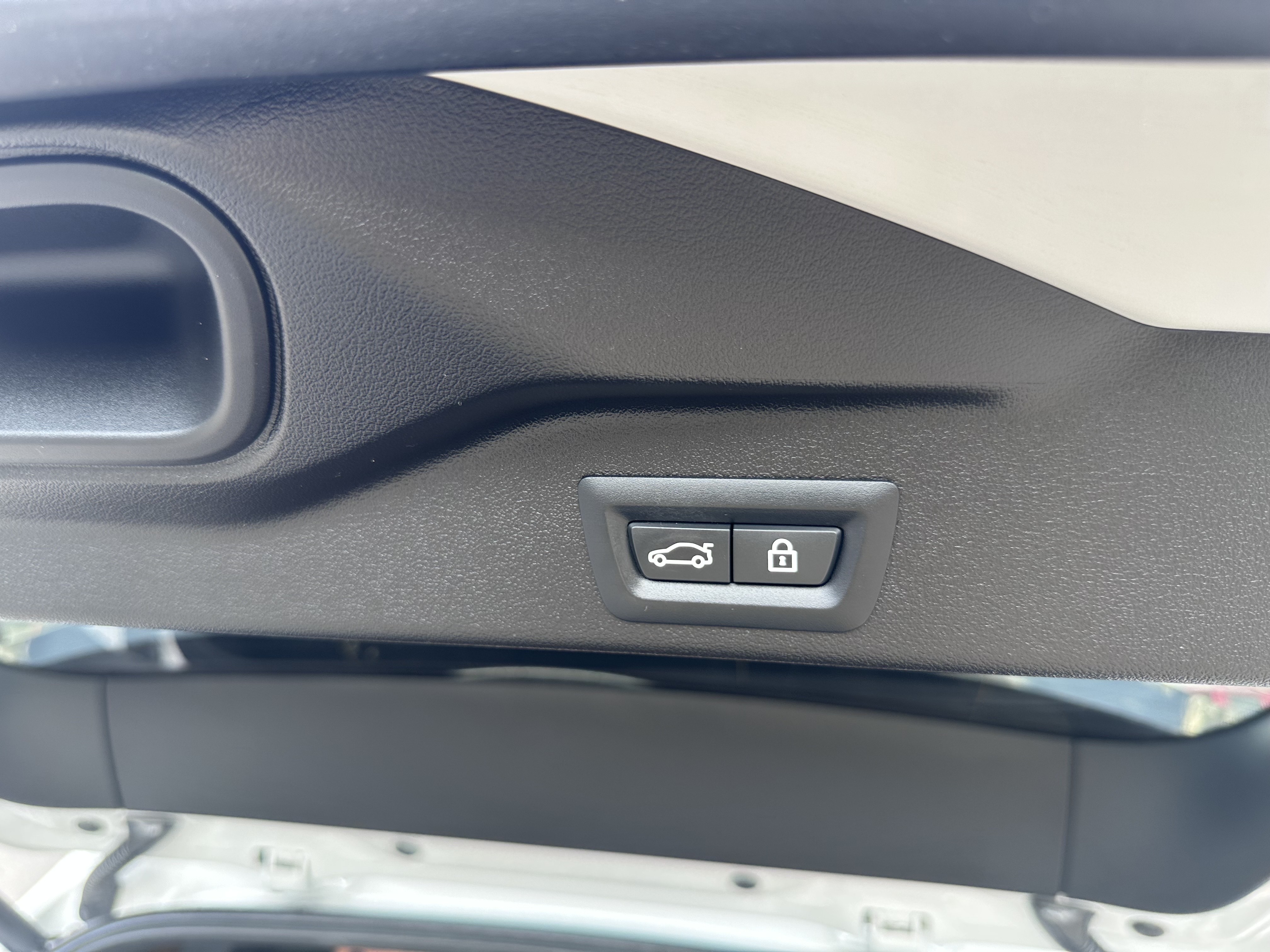 /klautosales/2019-BMW-X5-01731270455797085.jpg