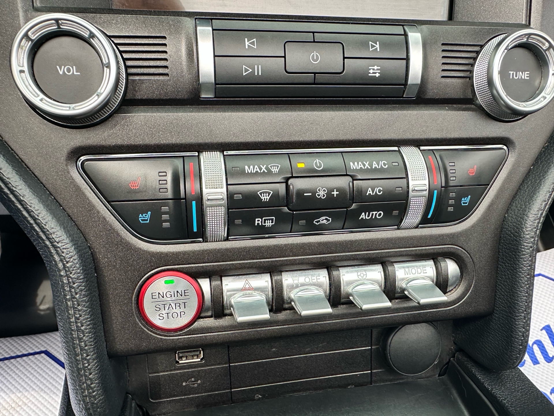 /klautosales/2019-Ford-Mustang-5702484088756827.jpg