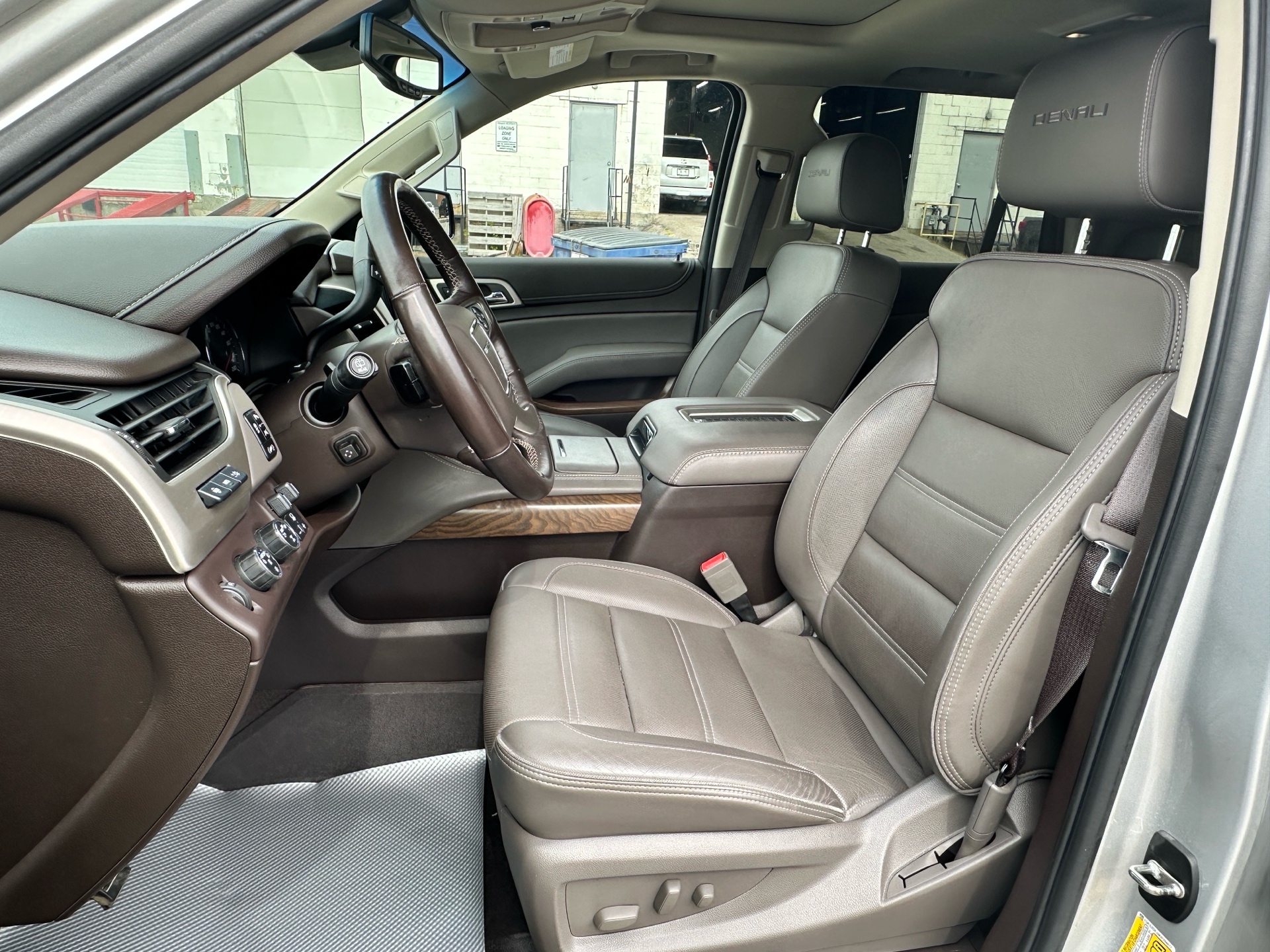 /klautosales/2019-GMC-Yukon-5068688809203905.jpg