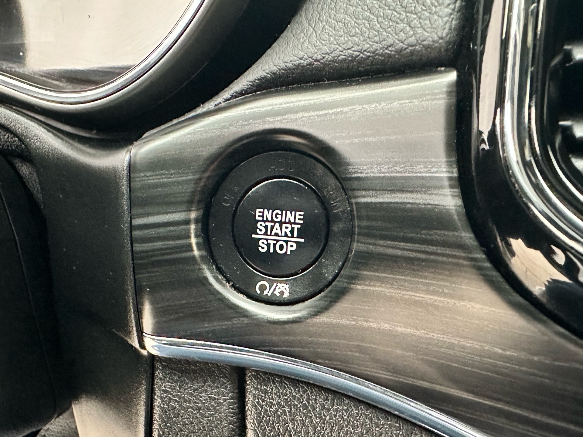 /klautosales/2019-Jeep-GrandCherokee-11423179265340133.jpg
