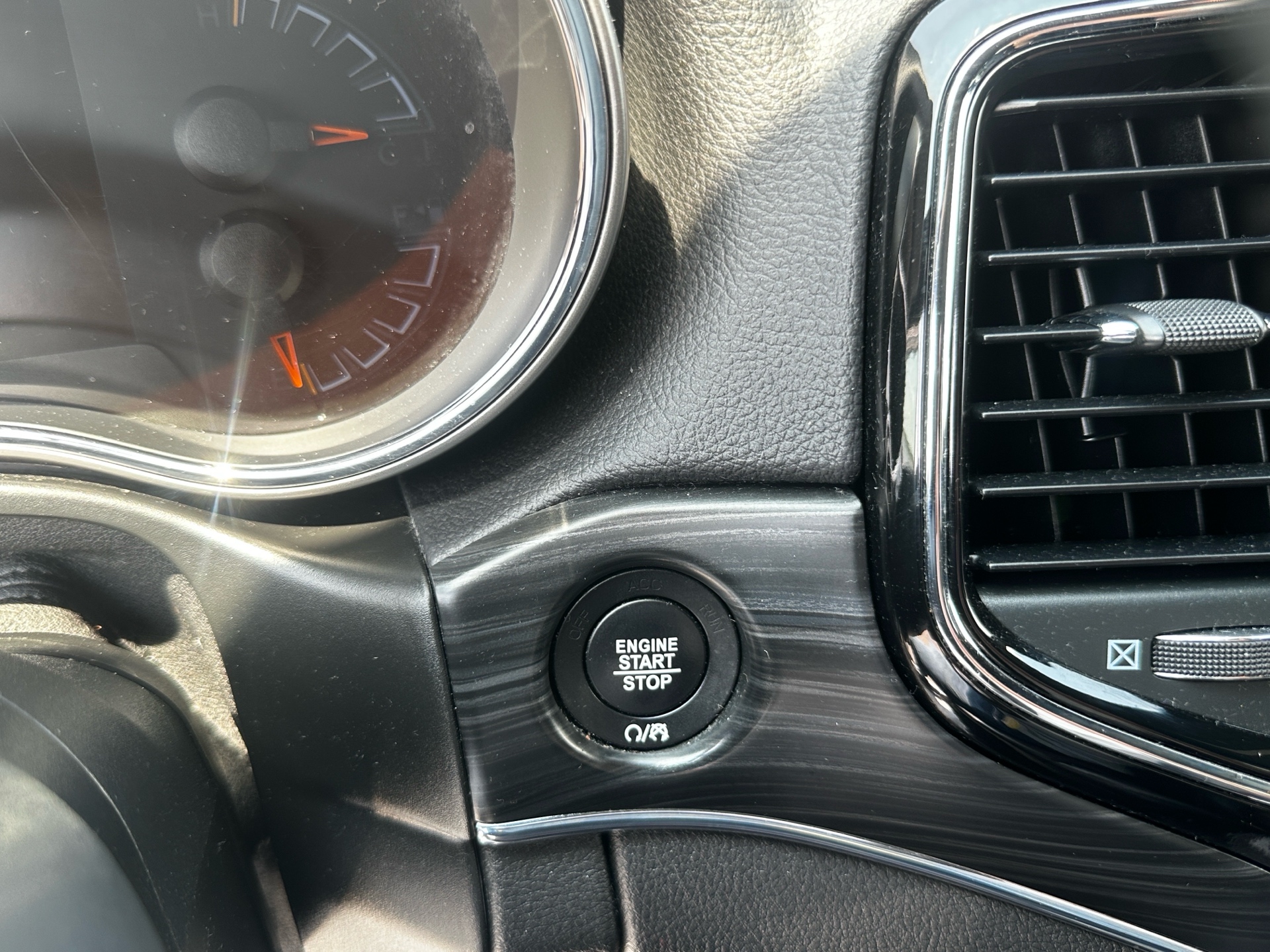 /klautosales/2019-Jeep-GrandCherokee-3456669300429731.jpg