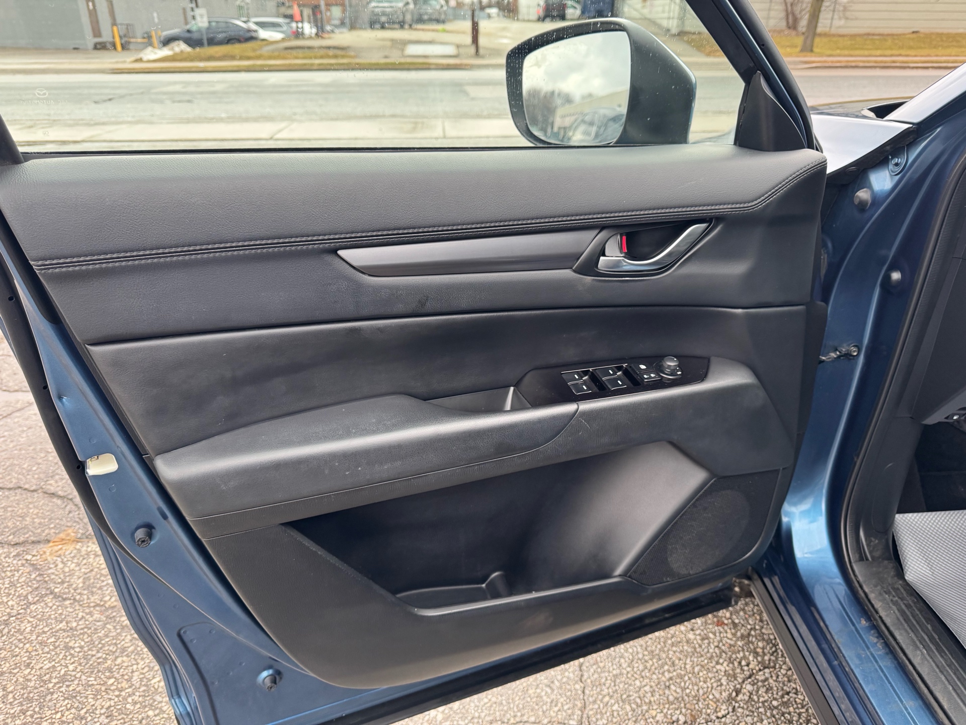 /klautosales/2019-Mazda-CX-5-06945956276393406.jpg