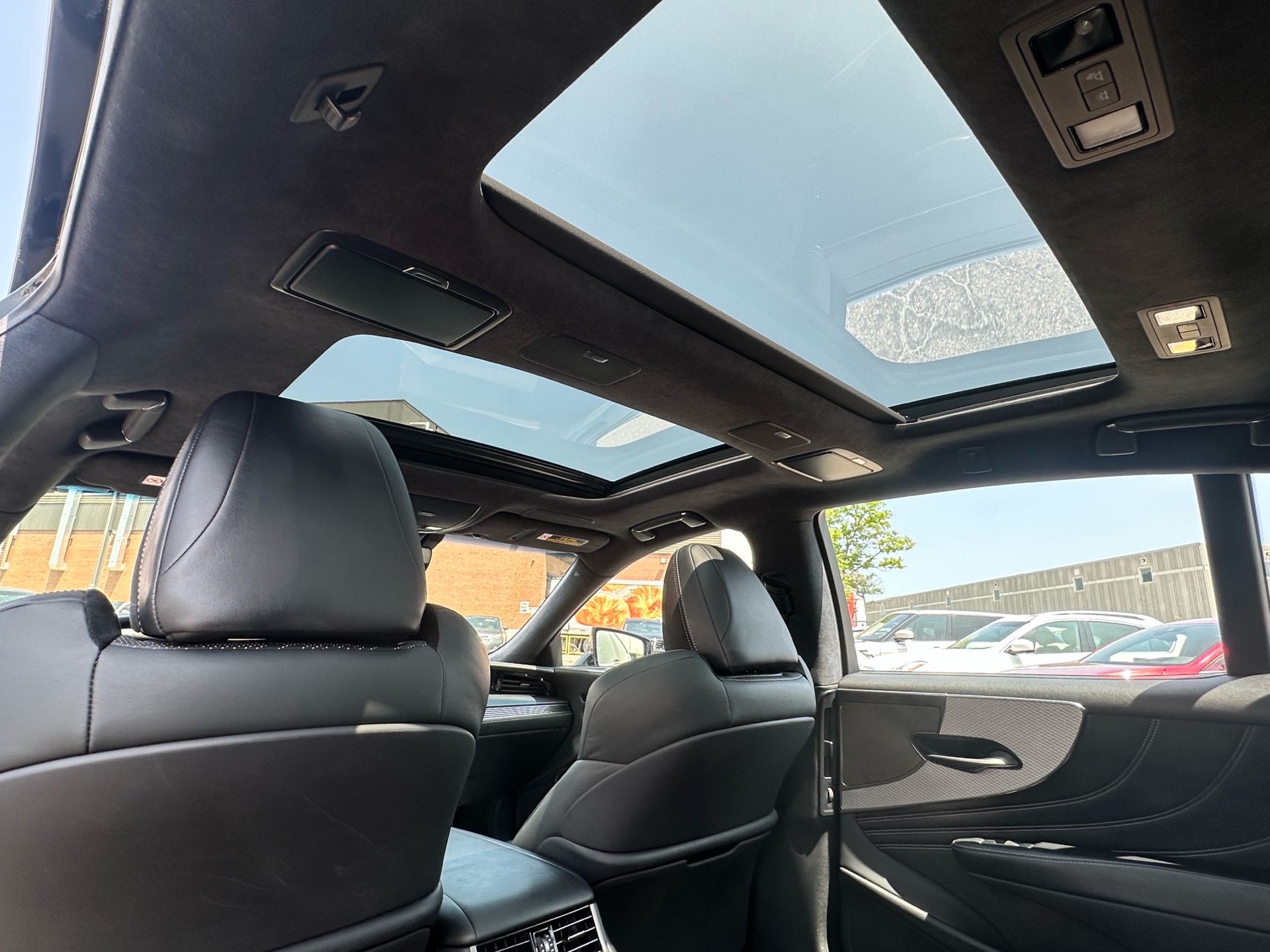 /klautosales/2020-Lexus-LS-18727483533895017.jpg