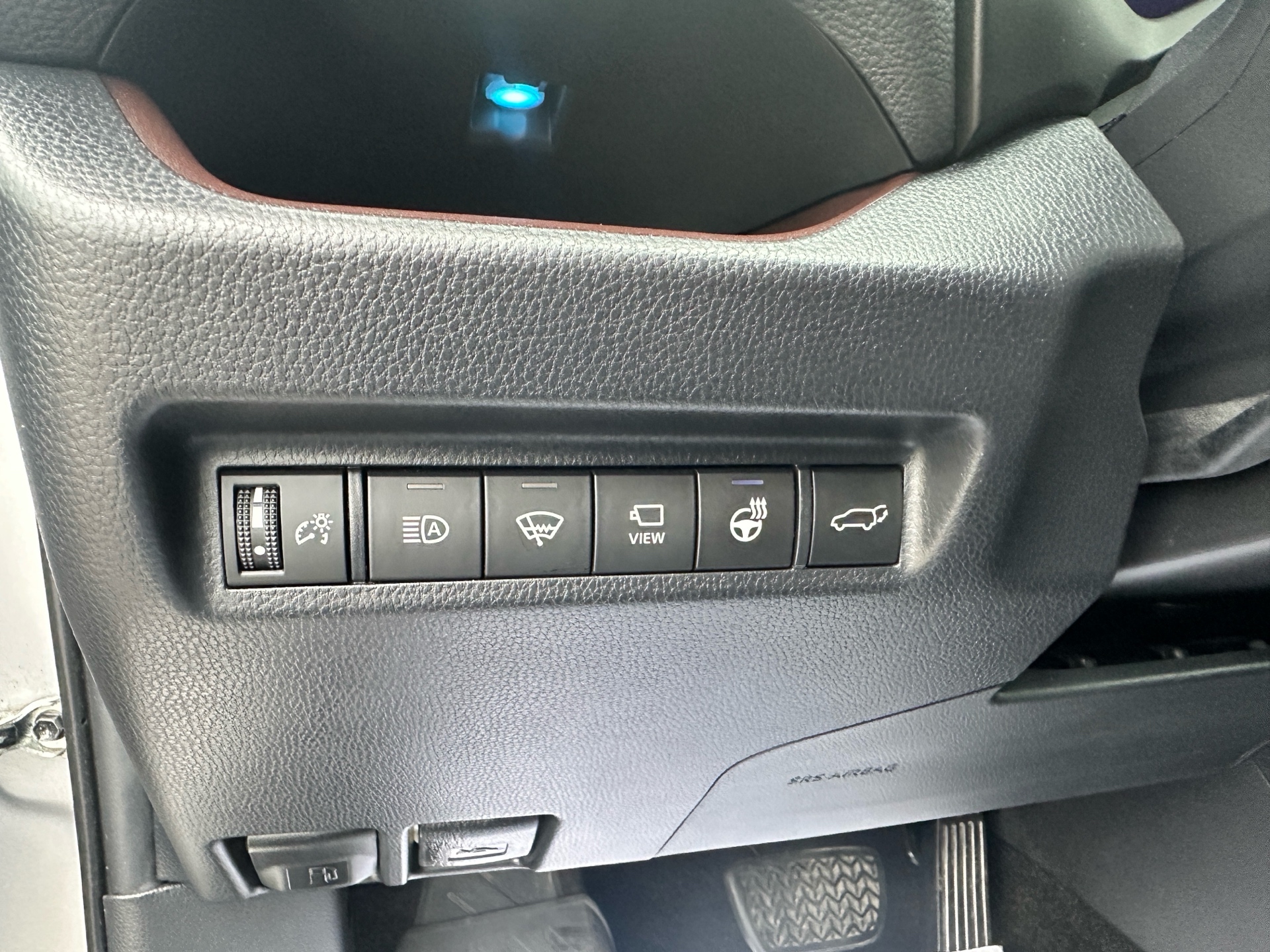 /klautosales/2020-Toyota-RAV4-011379225260845116.jpg
